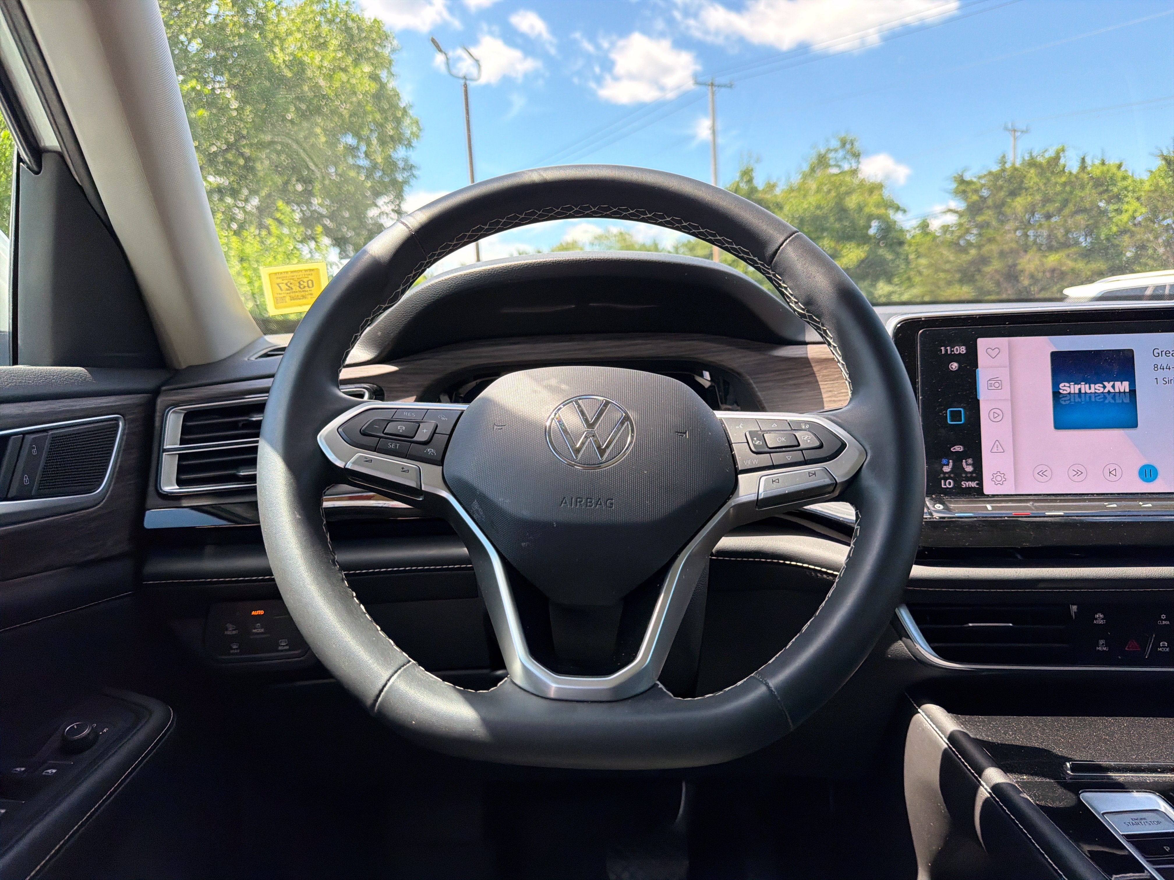 2024 Volkswagen Atlas 2.0T SEL