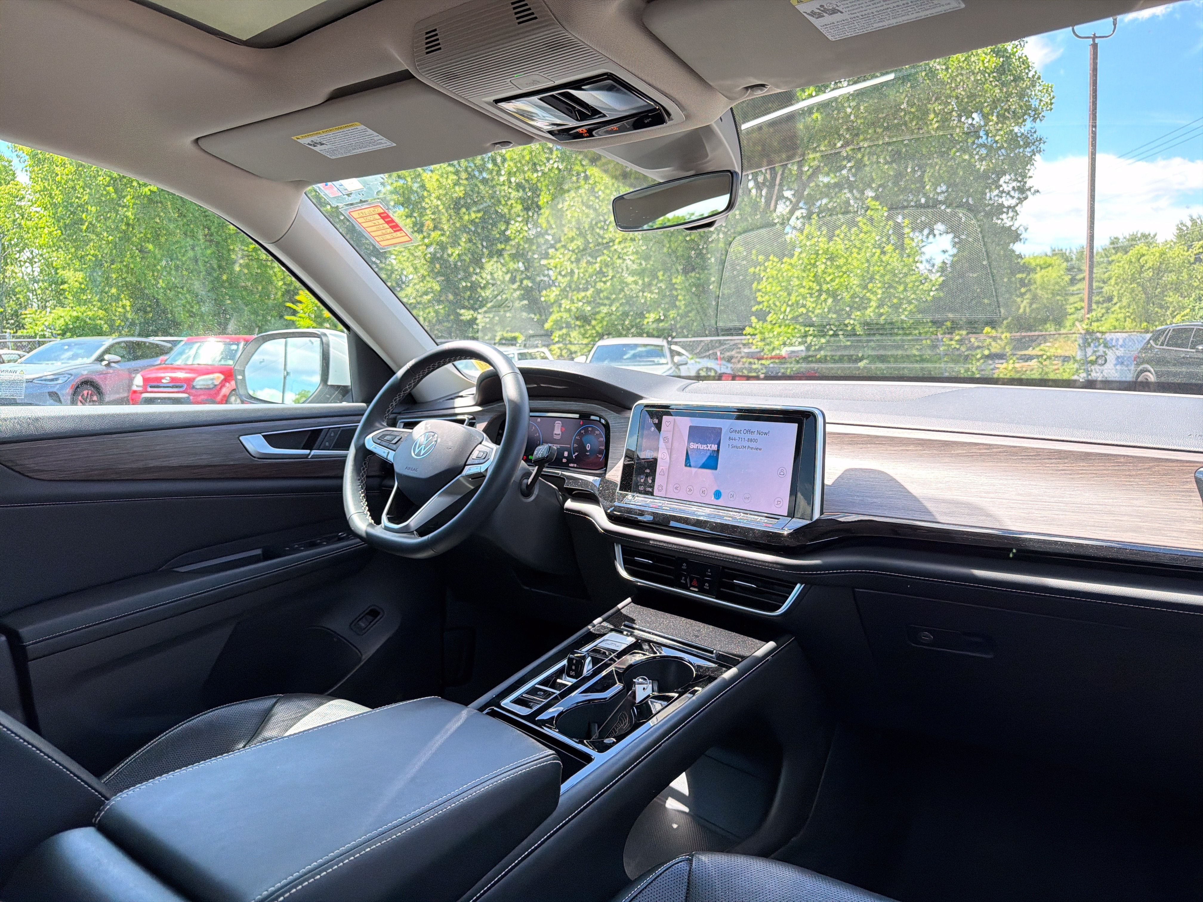 2024 Volkswagen Atlas 2.0T SEL
