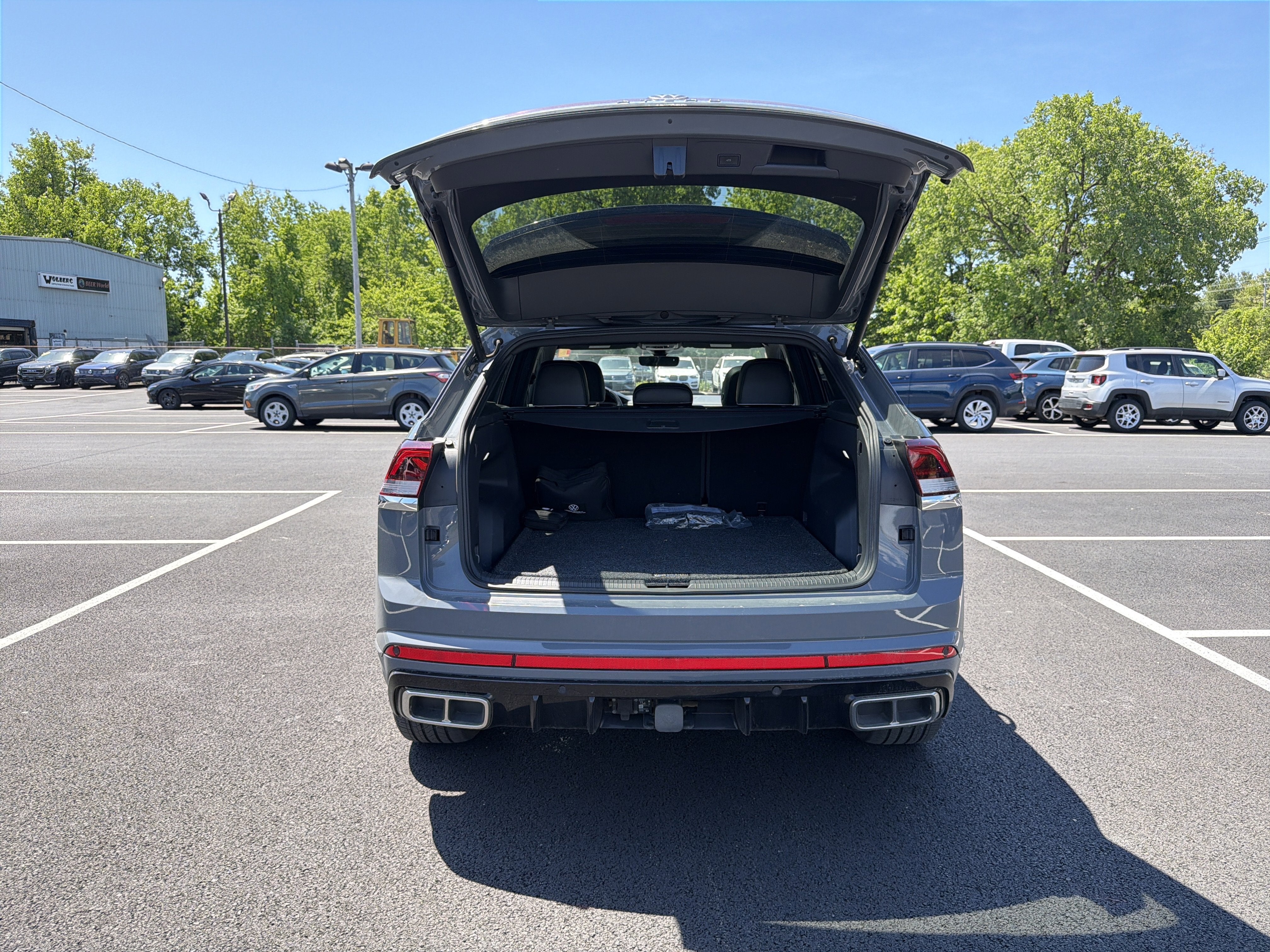 2024 Volkswagen Atlas Cross Sport 2.0T SEL Premium R-Line