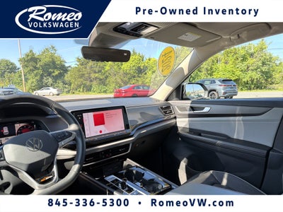 2024 Volkswagen Atlas 2.0T Peak Edition SEL
