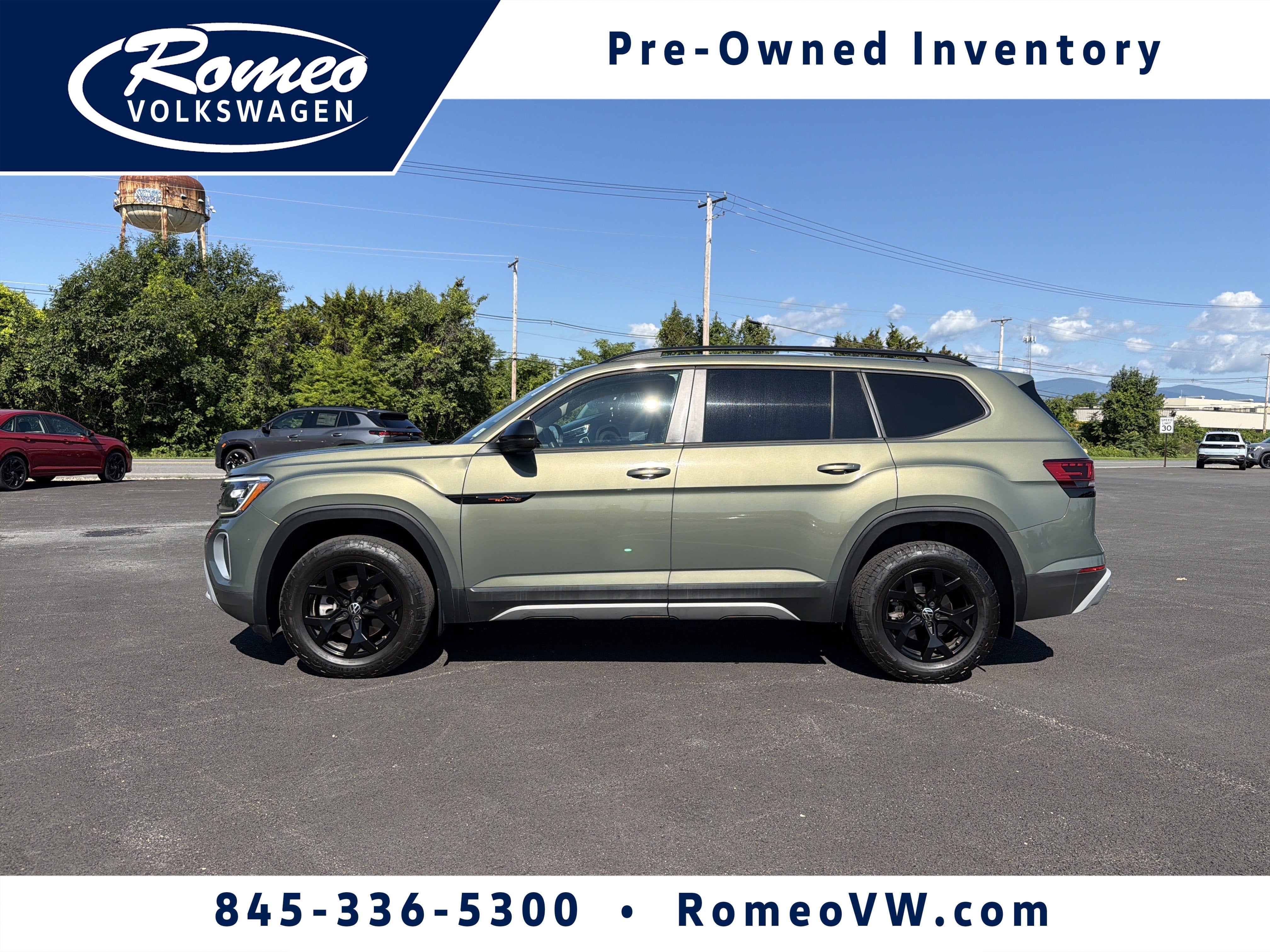 2024 Volkswagen Atlas 2.0T Peak Edition SEL
