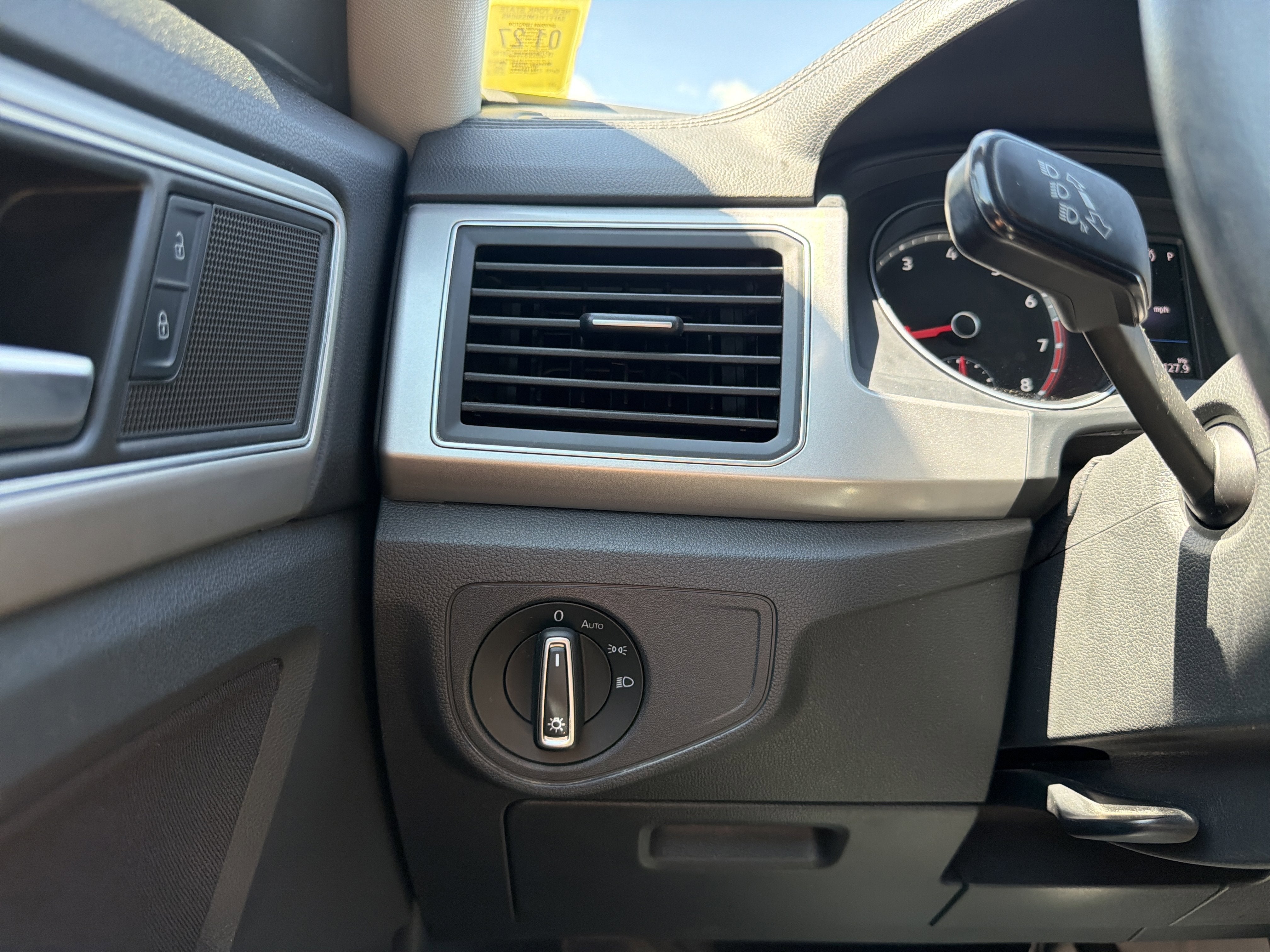 2019 Volkswagen Atlas S 4Motion
