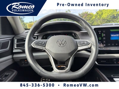 2024 Volkswagen Atlas 2.0T Peak Edition SEL