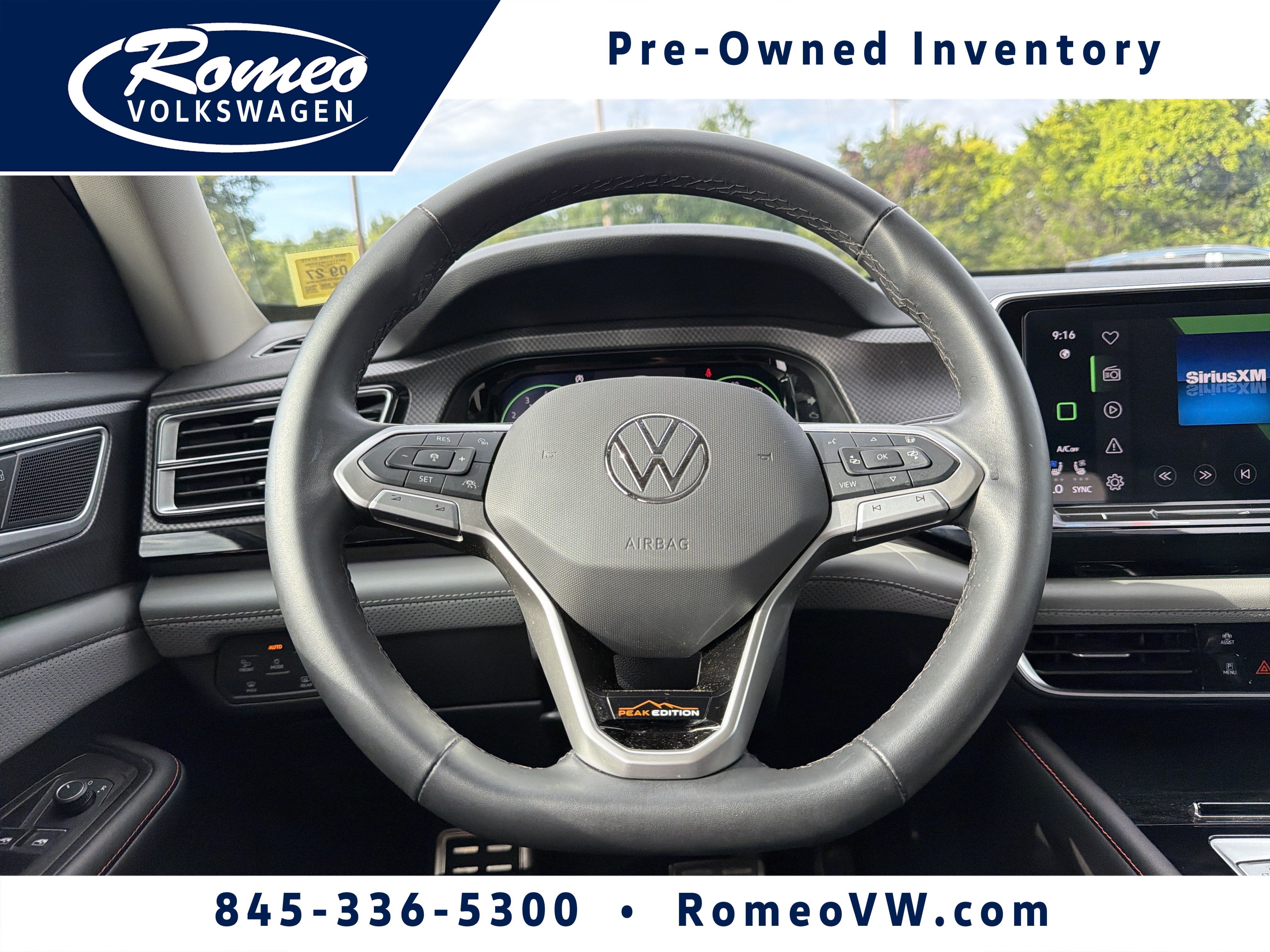 2024 Volkswagen Atlas 2.0T Peak Edition SEL