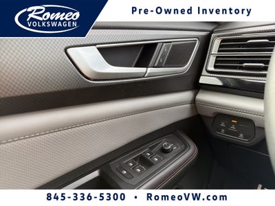 2024 Volkswagen Atlas 2.0T Peak Edition SEL