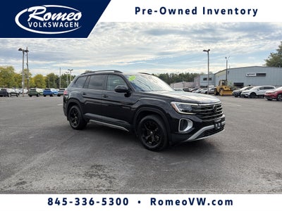 2024 Volkswagen Atlas 2.0T Peak Edition SEL