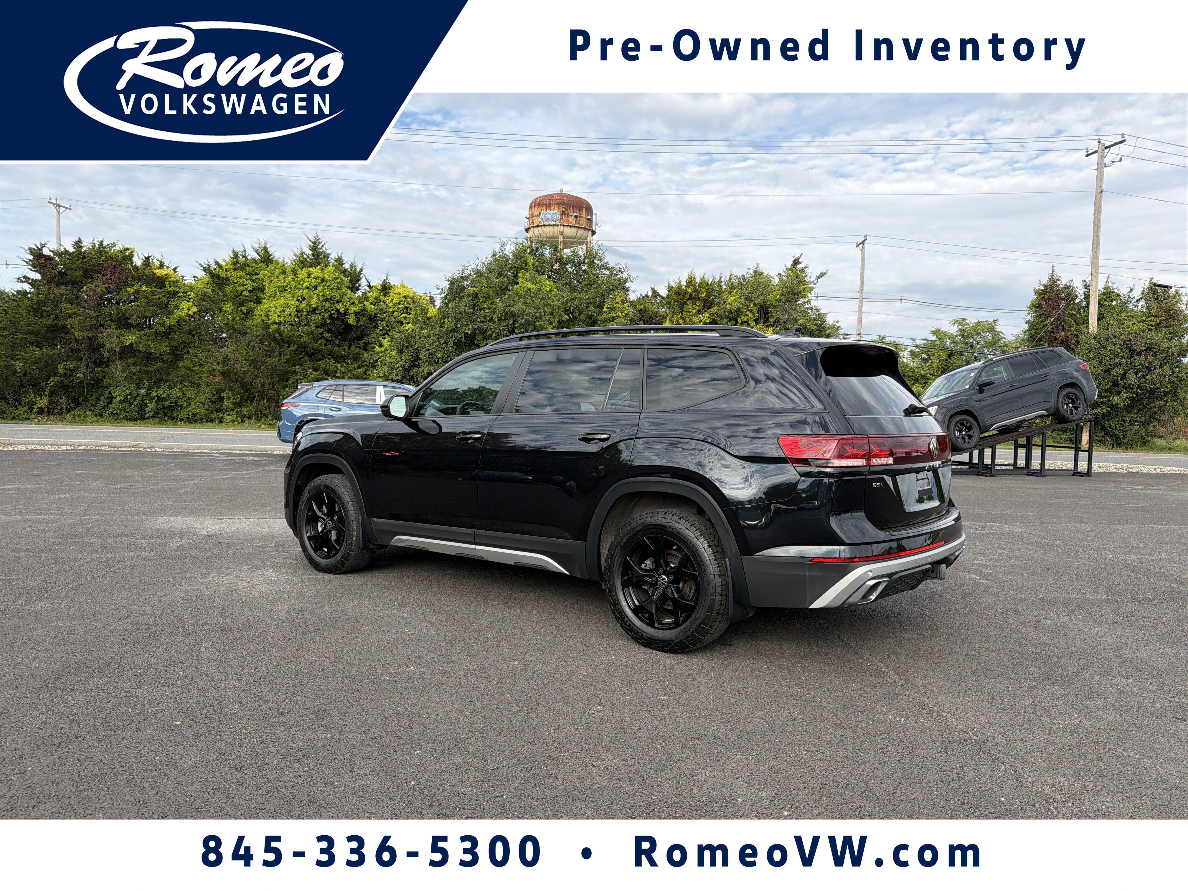 2024 Volkswagen Atlas 2.0T Peak Edition SEL