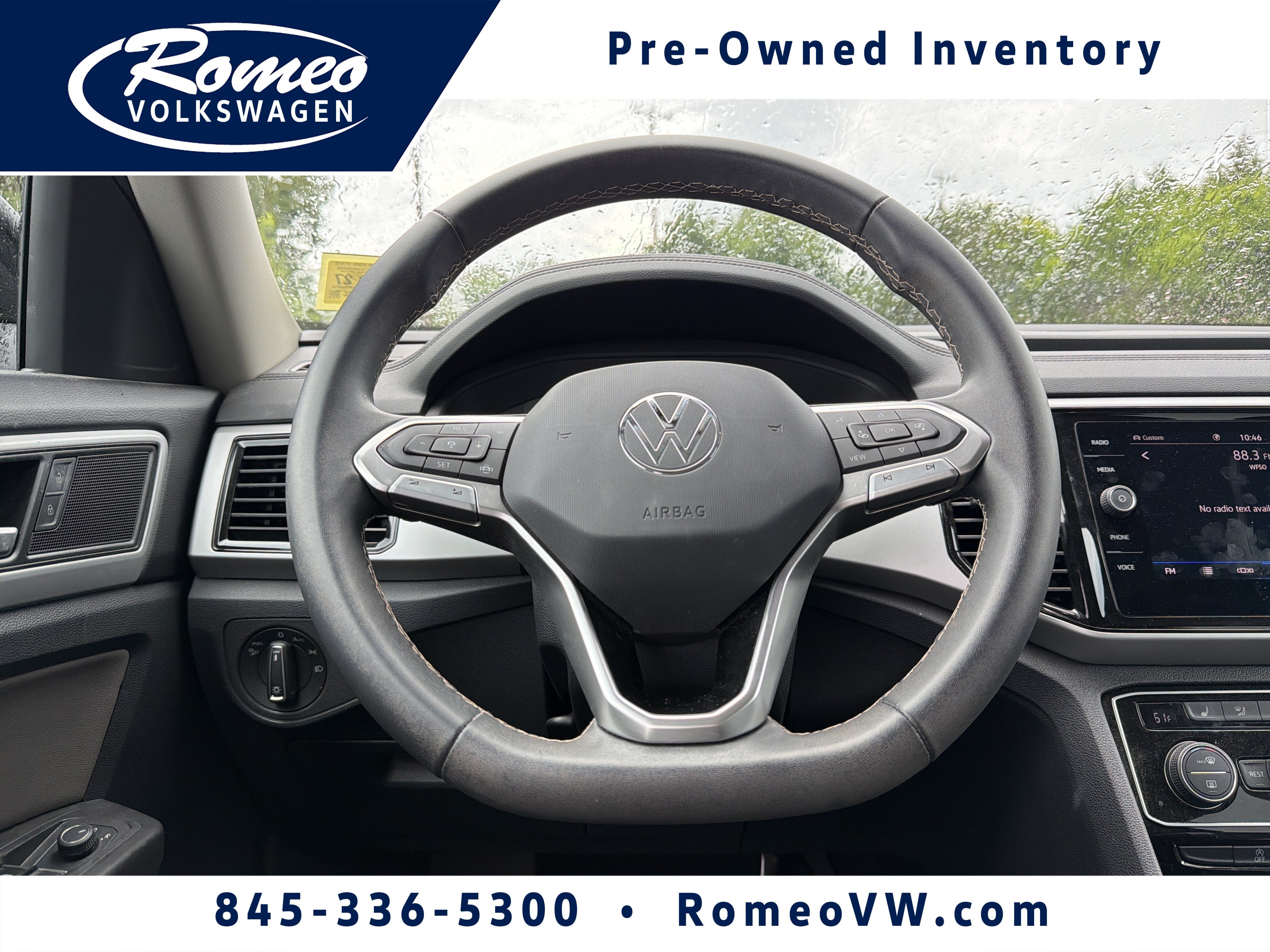 2023 Volkswagen Atlas 2.0T SE w/Technology