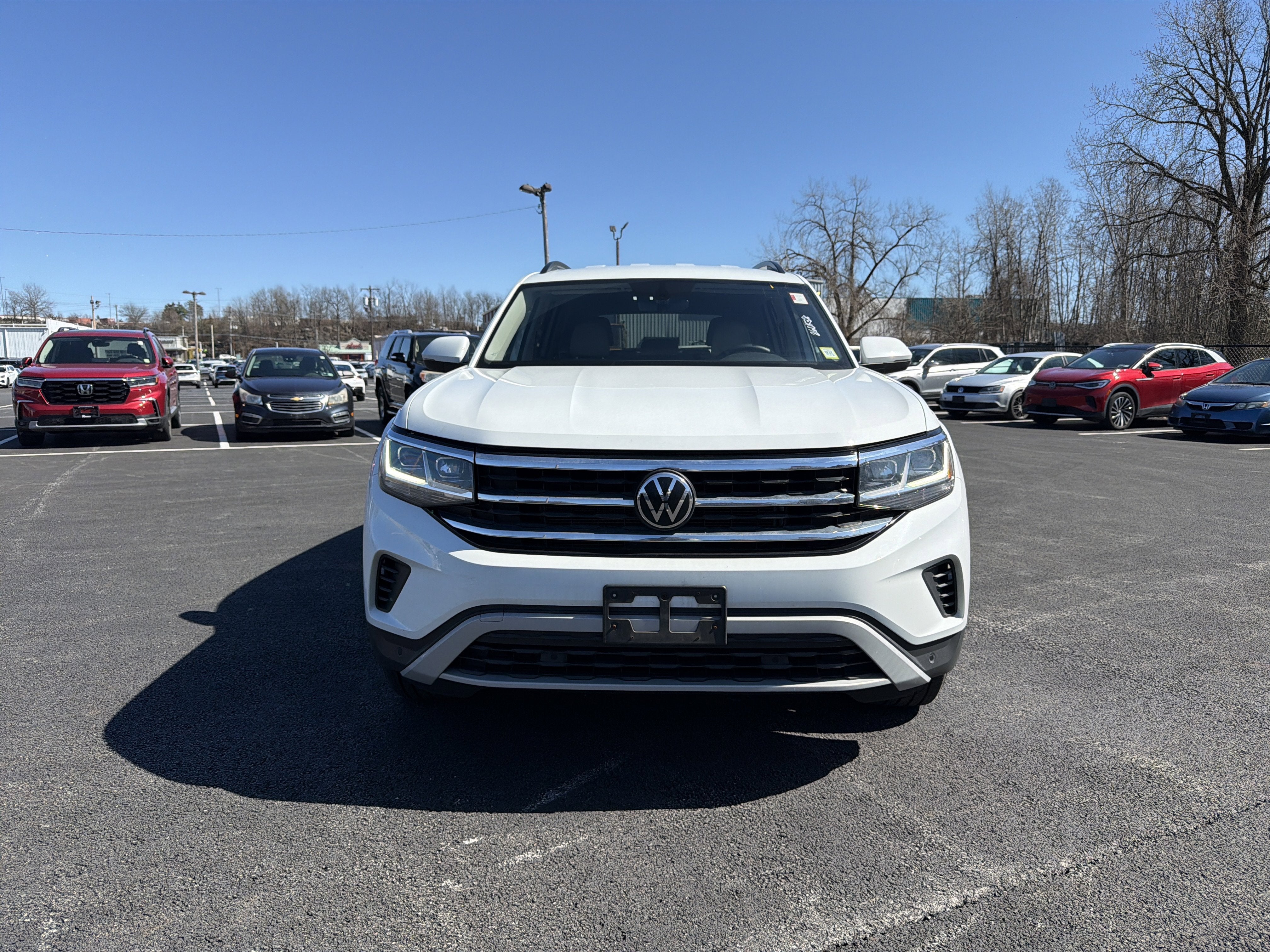 2023 Volkswagen Atlas 3.6L V6 SE w/Technology