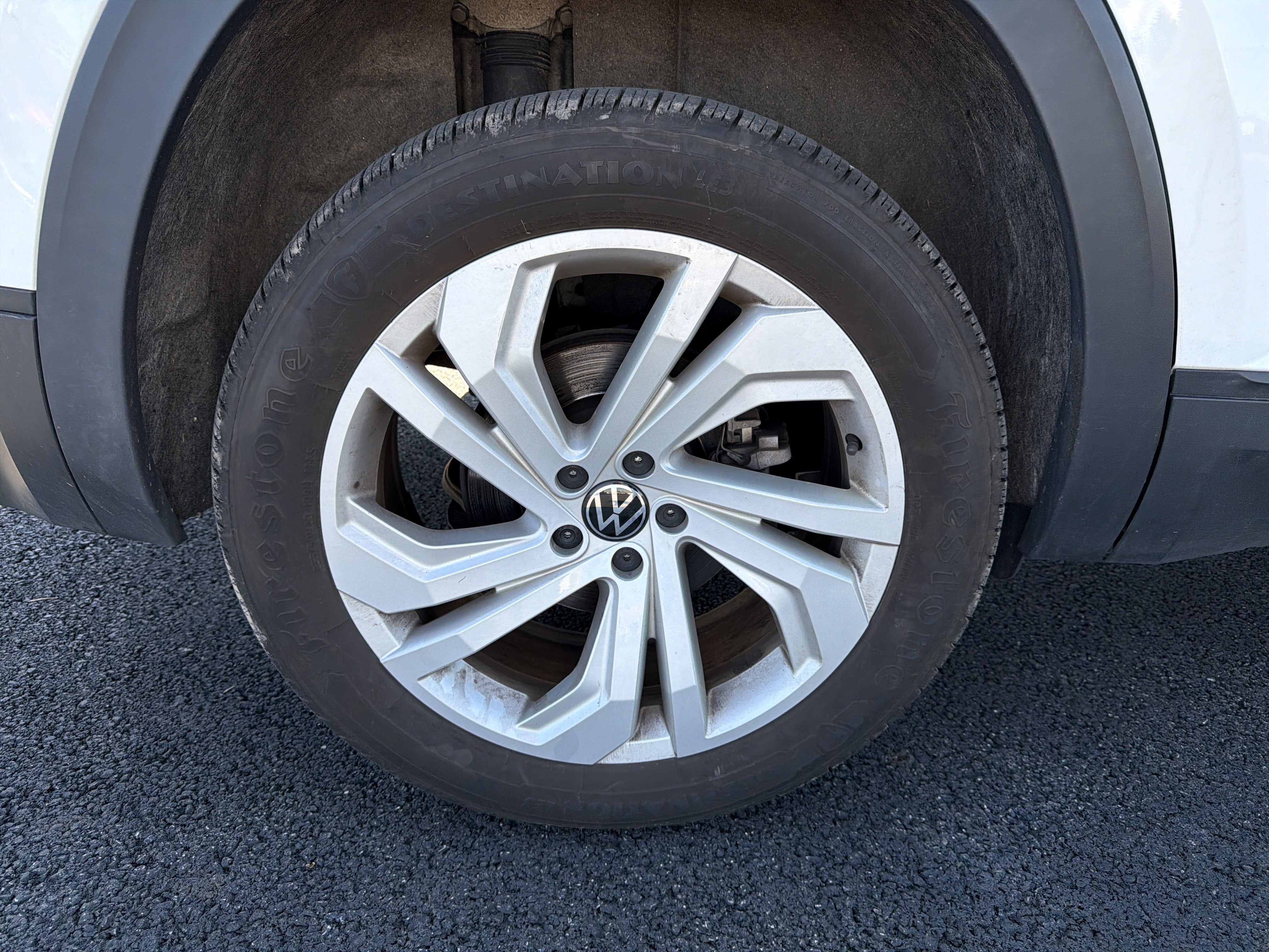 2023 Volkswagen Atlas 3.6L V6 SE w/Technology