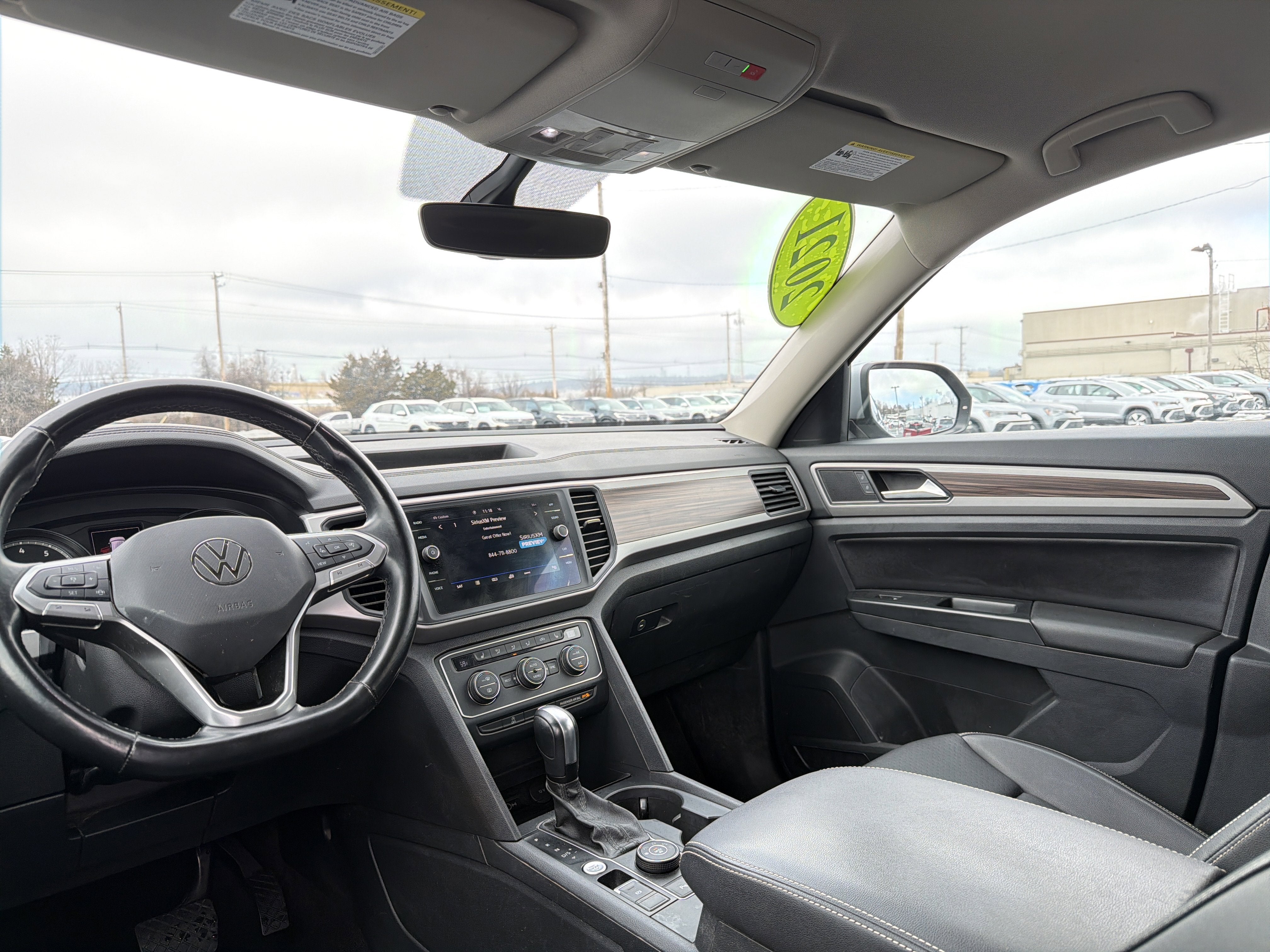 2021 Volkswagen Atlas 3.6L V6 SE w/Technology