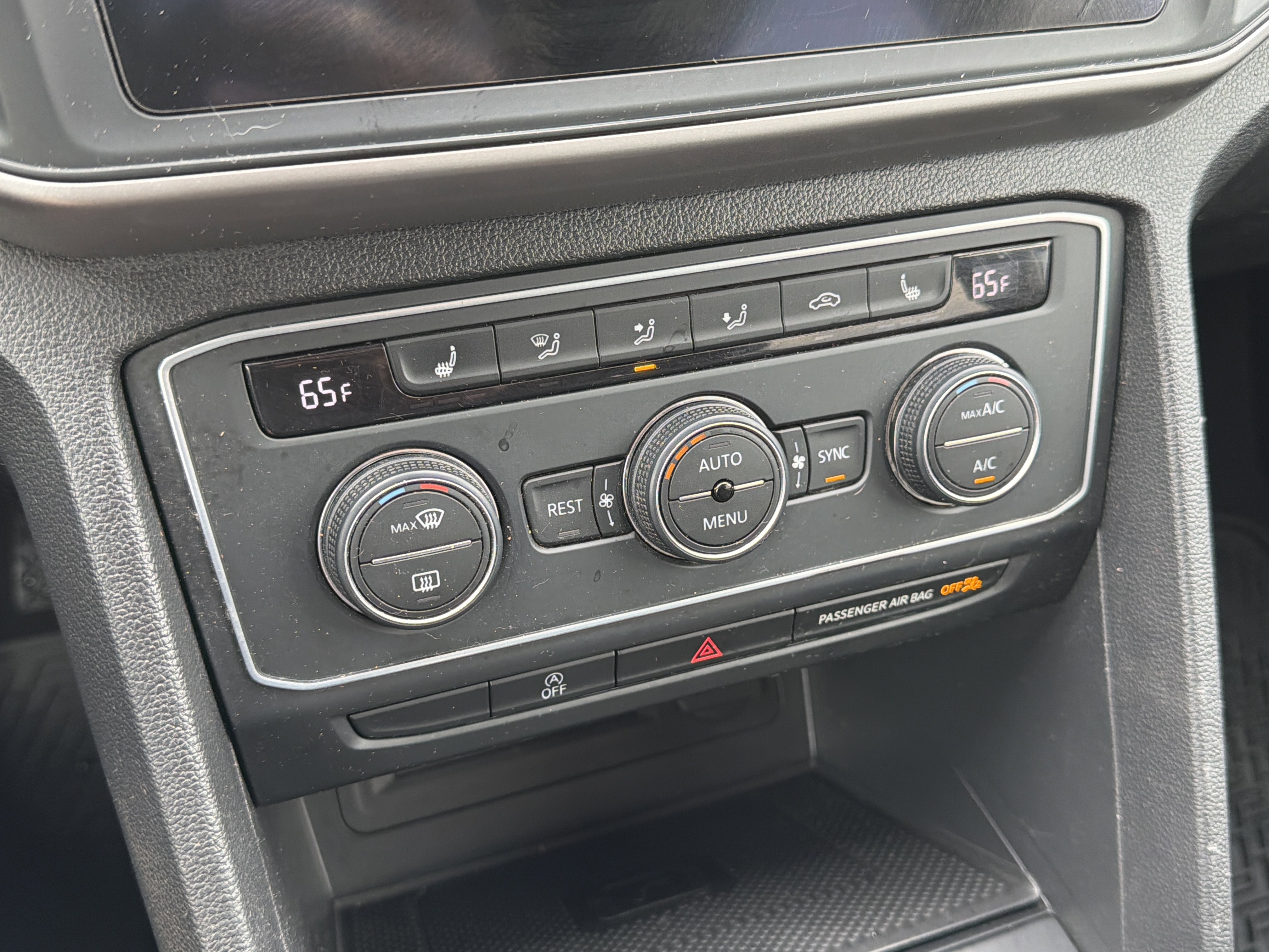 2021 Volkswagen Atlas 3.6L V6 SE w/Technology