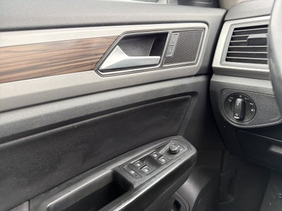 2021 Volkswagen Atlas 3.6L V6 SE w/Technology