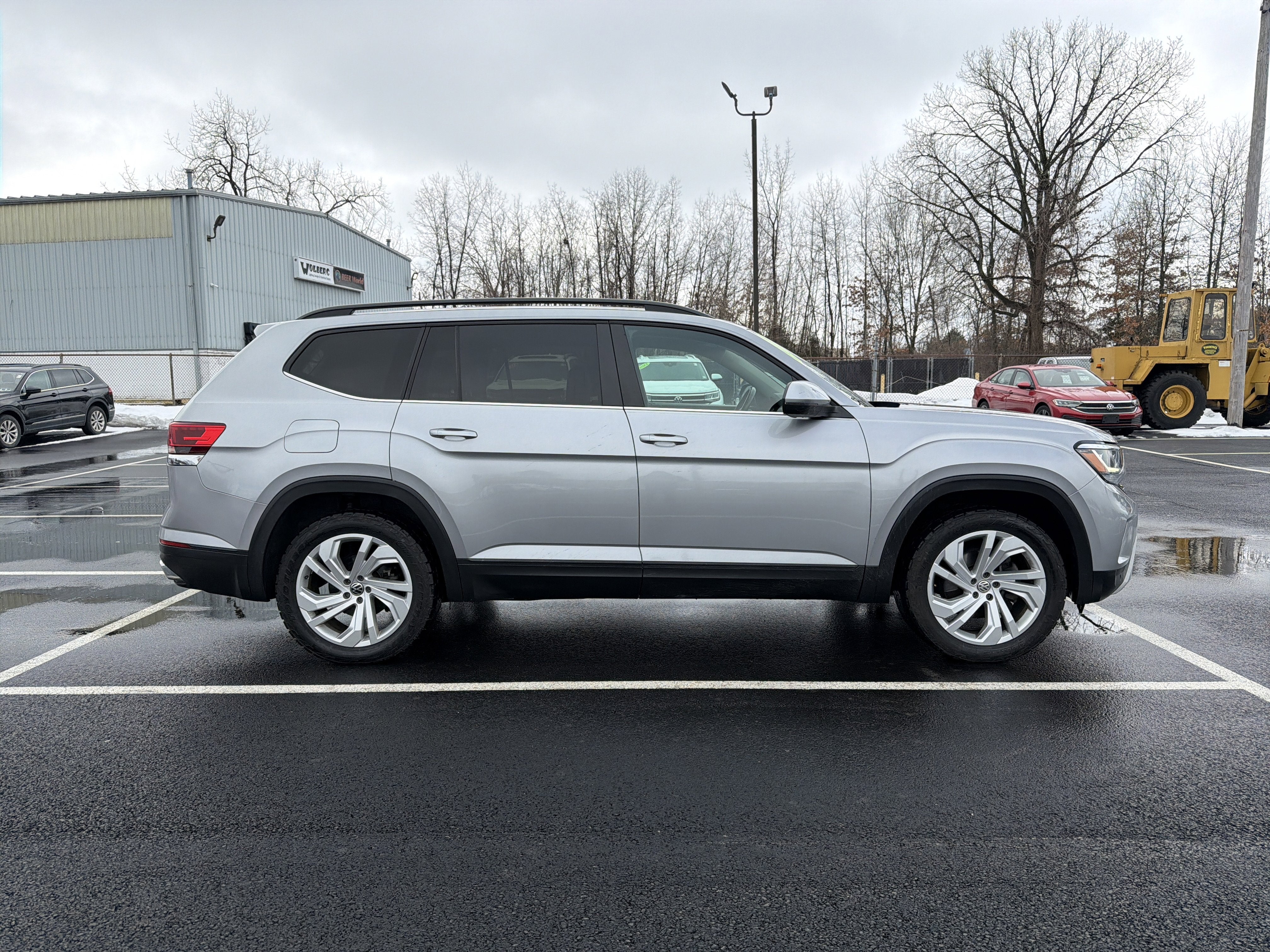 2021 Volkswagen Atlas 3.6L V6 SE w/Technology