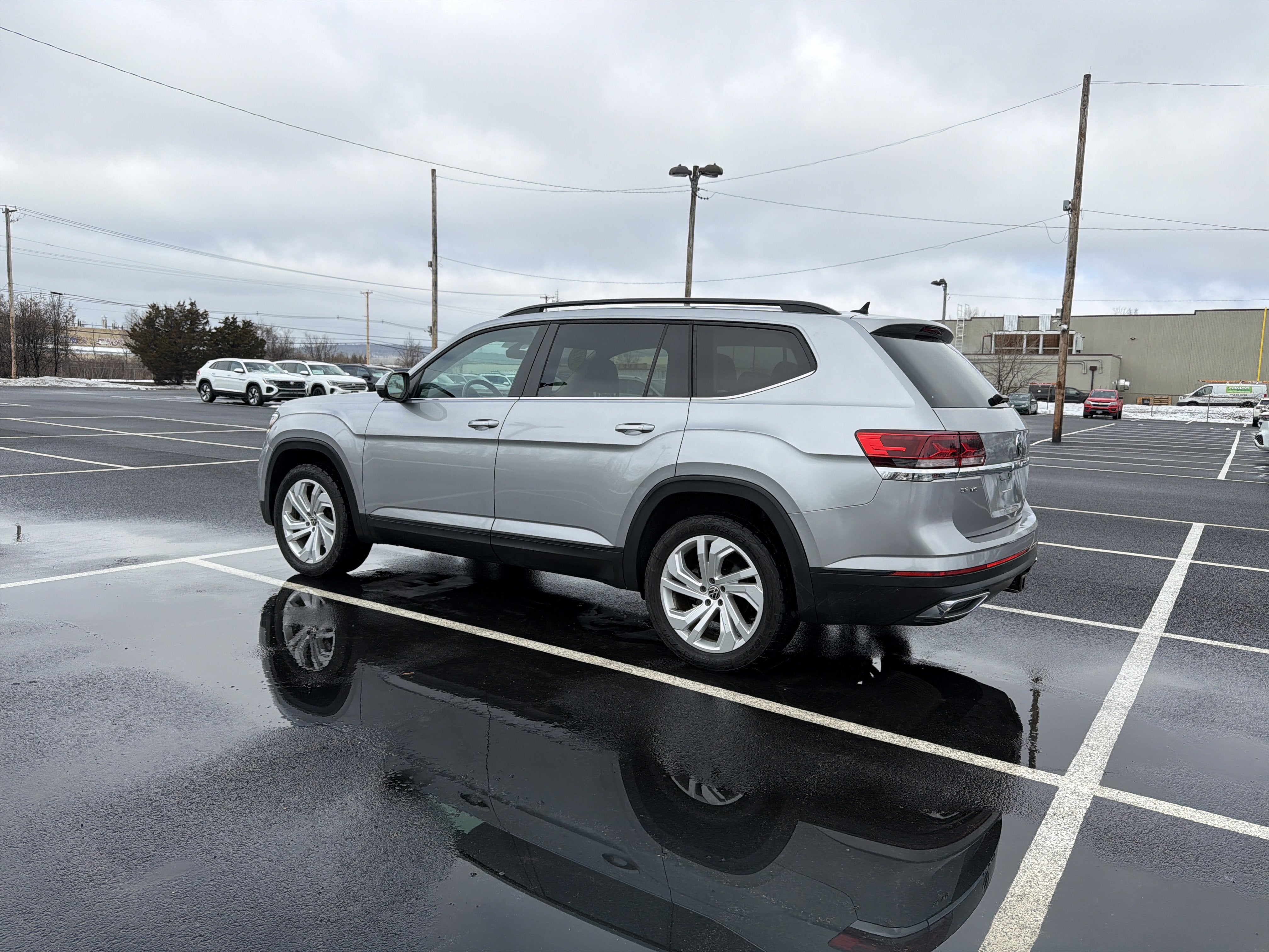 2021 Volkswagen Atlas 3.6L V6 SE w/Technology