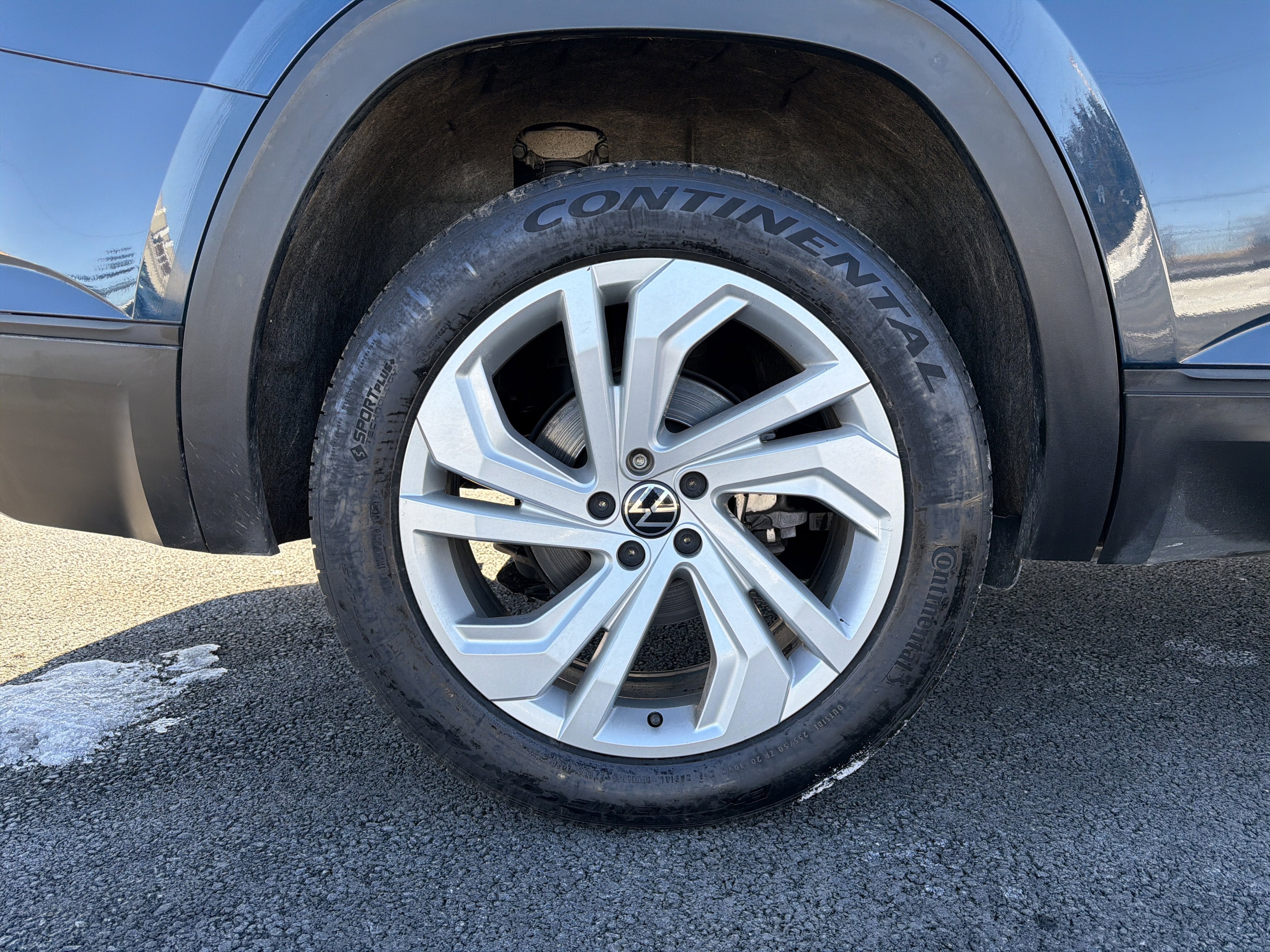 2023 Volkswagen Atlas 3.6L V6 SE w/Technology