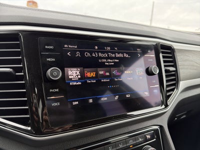 2022 Volkswagen Atlas 3.6L V6 SE w/Technology