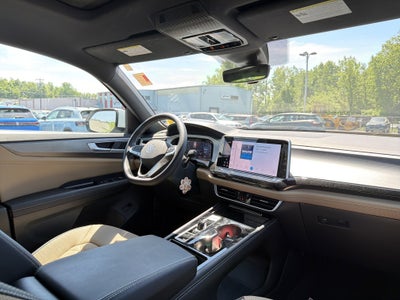 2024 Volkswagen Atlas Cross Sport 2.0T SE w/Technology