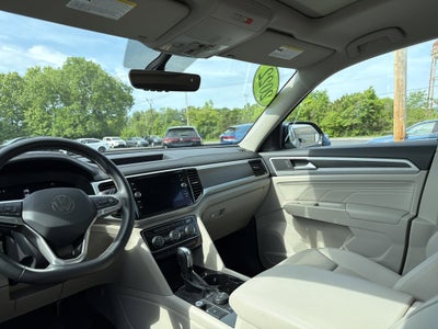 2022 Volkswagen Atlas 2.0T SE w/Technology