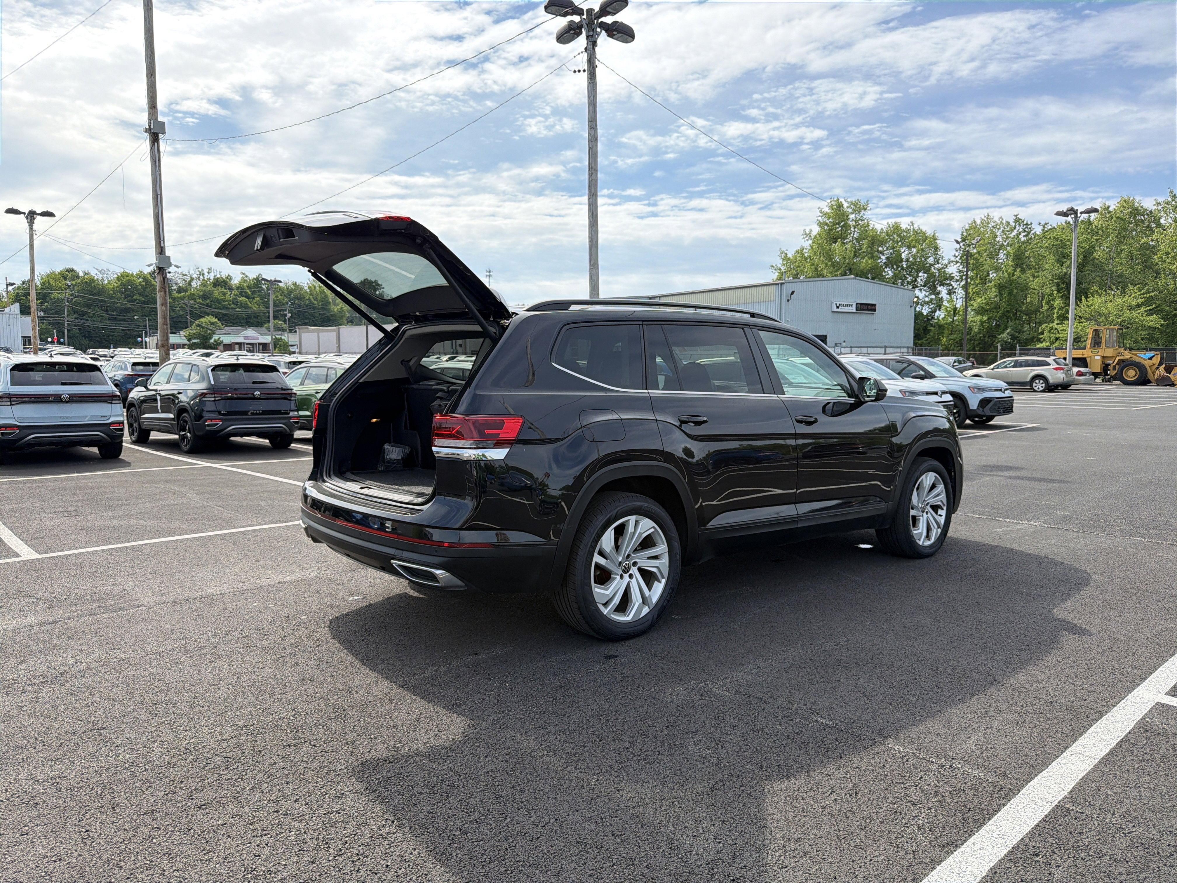 2021 Volkswagen Atlas 2.0T SE w/Technology