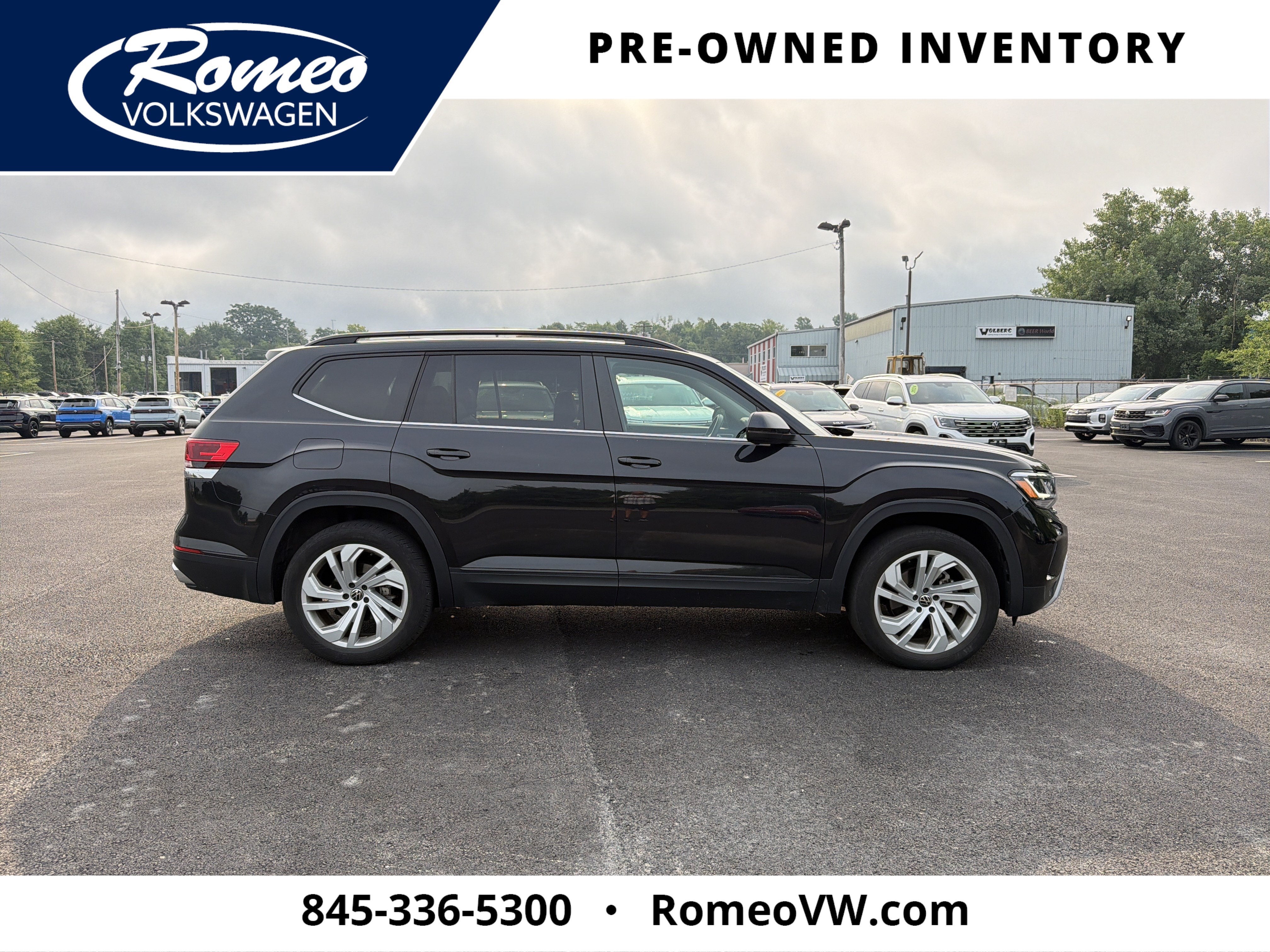 2022 Volkswagen Atlas 3.6L V6 SE w/Technology