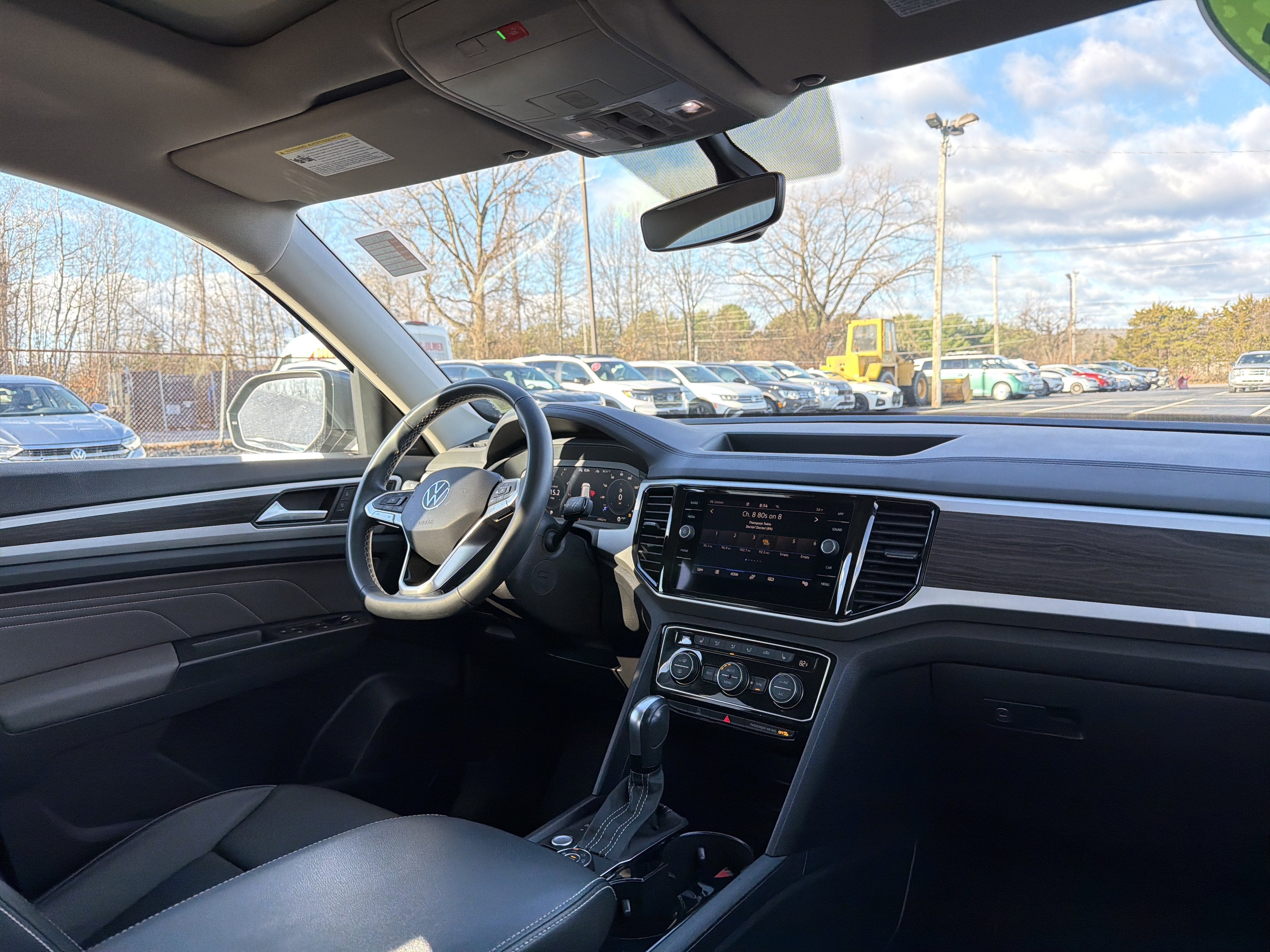 2022 Volkswagen Atlas 3.6L V6 SE w/Technology