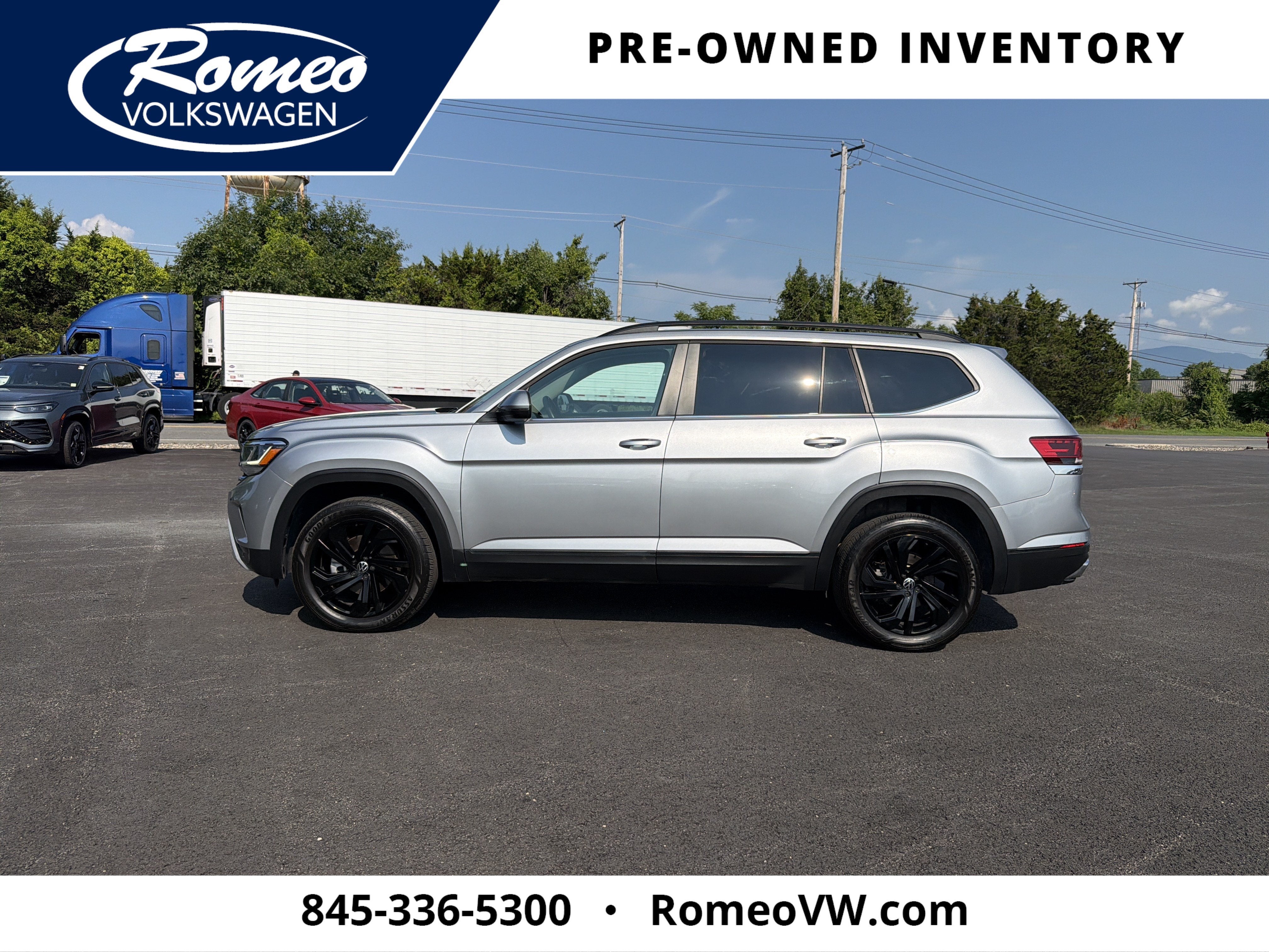 2023 Volkswagen Atlas 3.6L V6 SE w/Technology