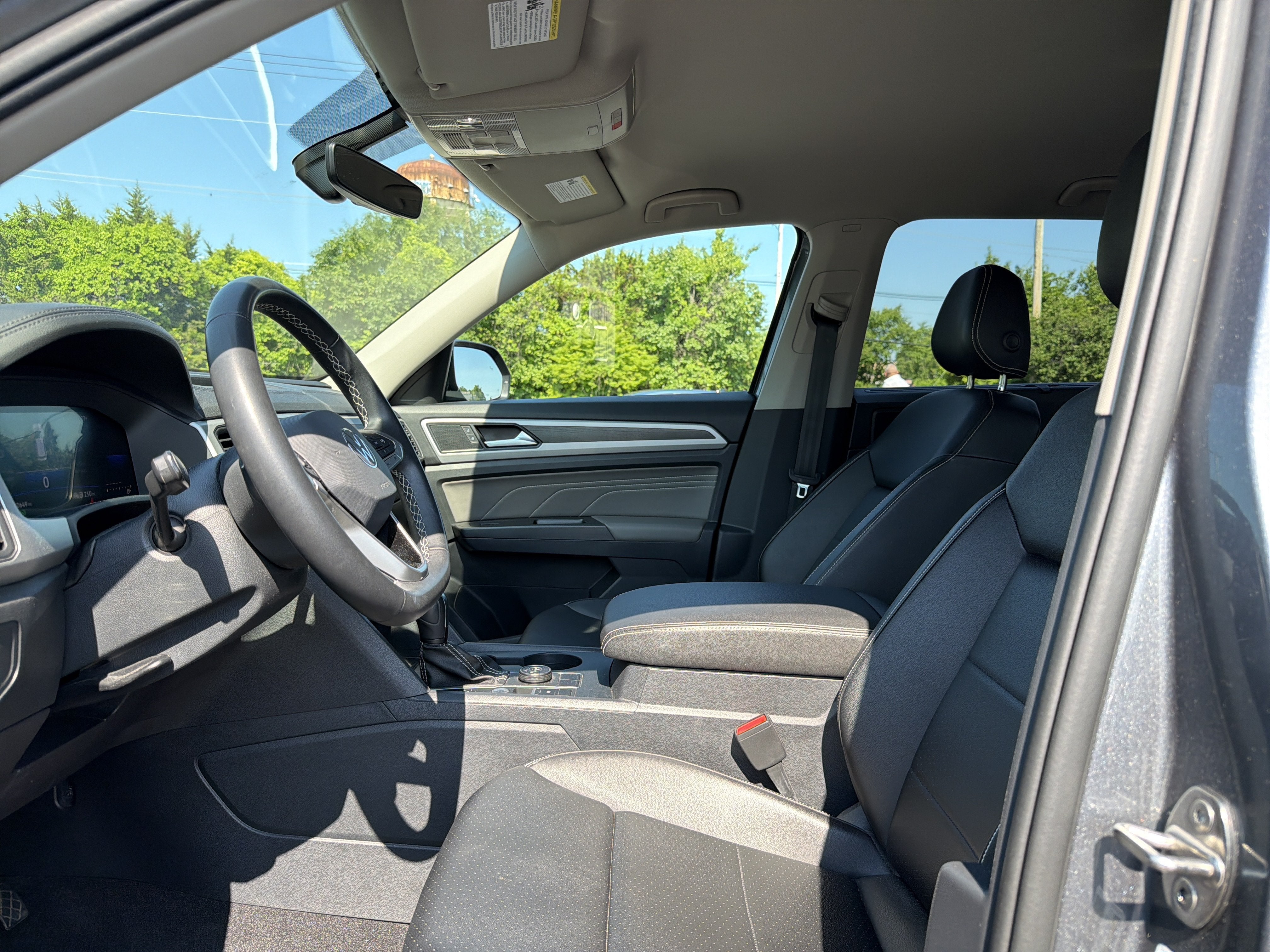 2023 Volkswagen Atlas 2.0T SE