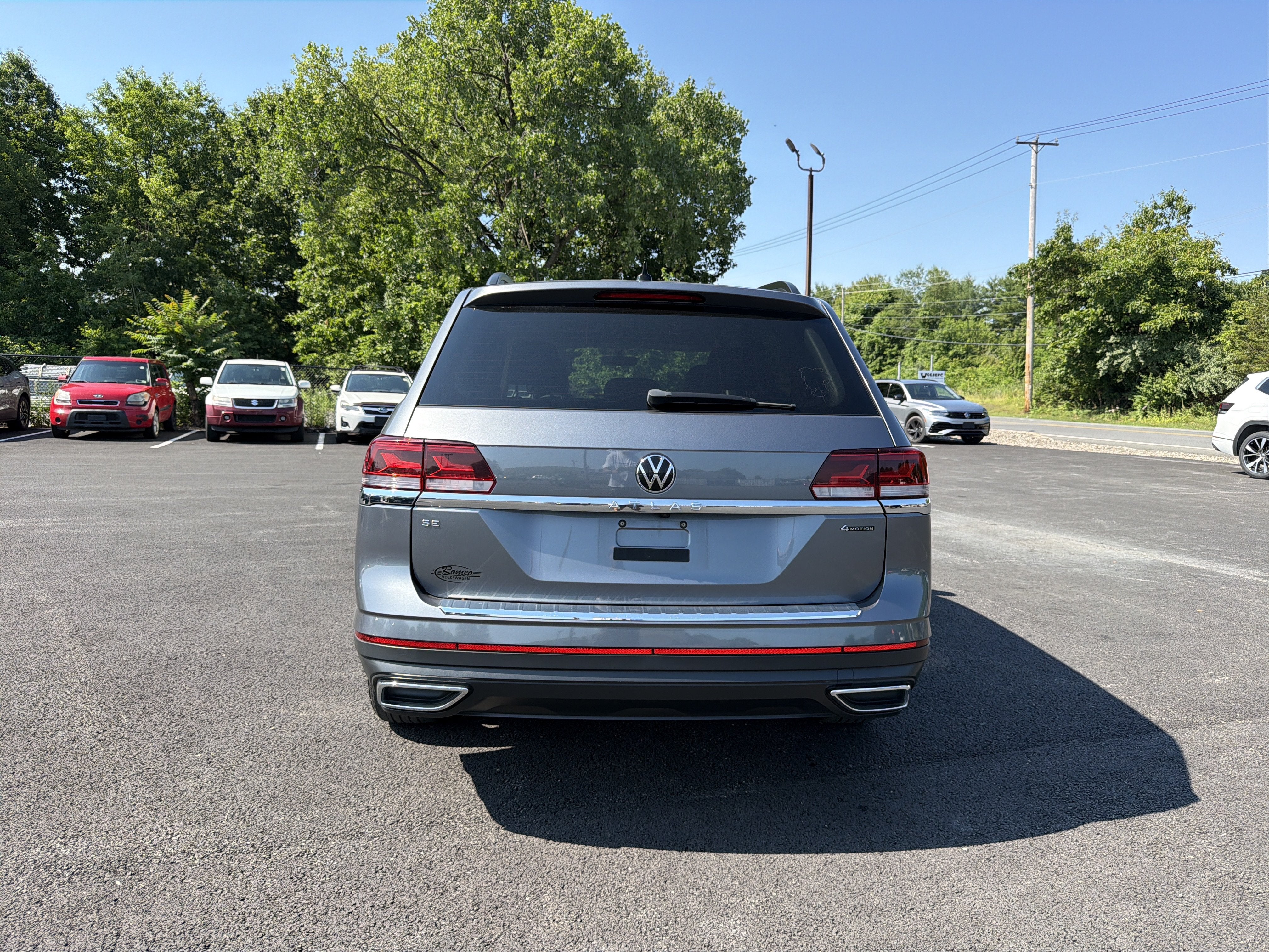 2023 Volkswagen Atlas 2.0T SE
