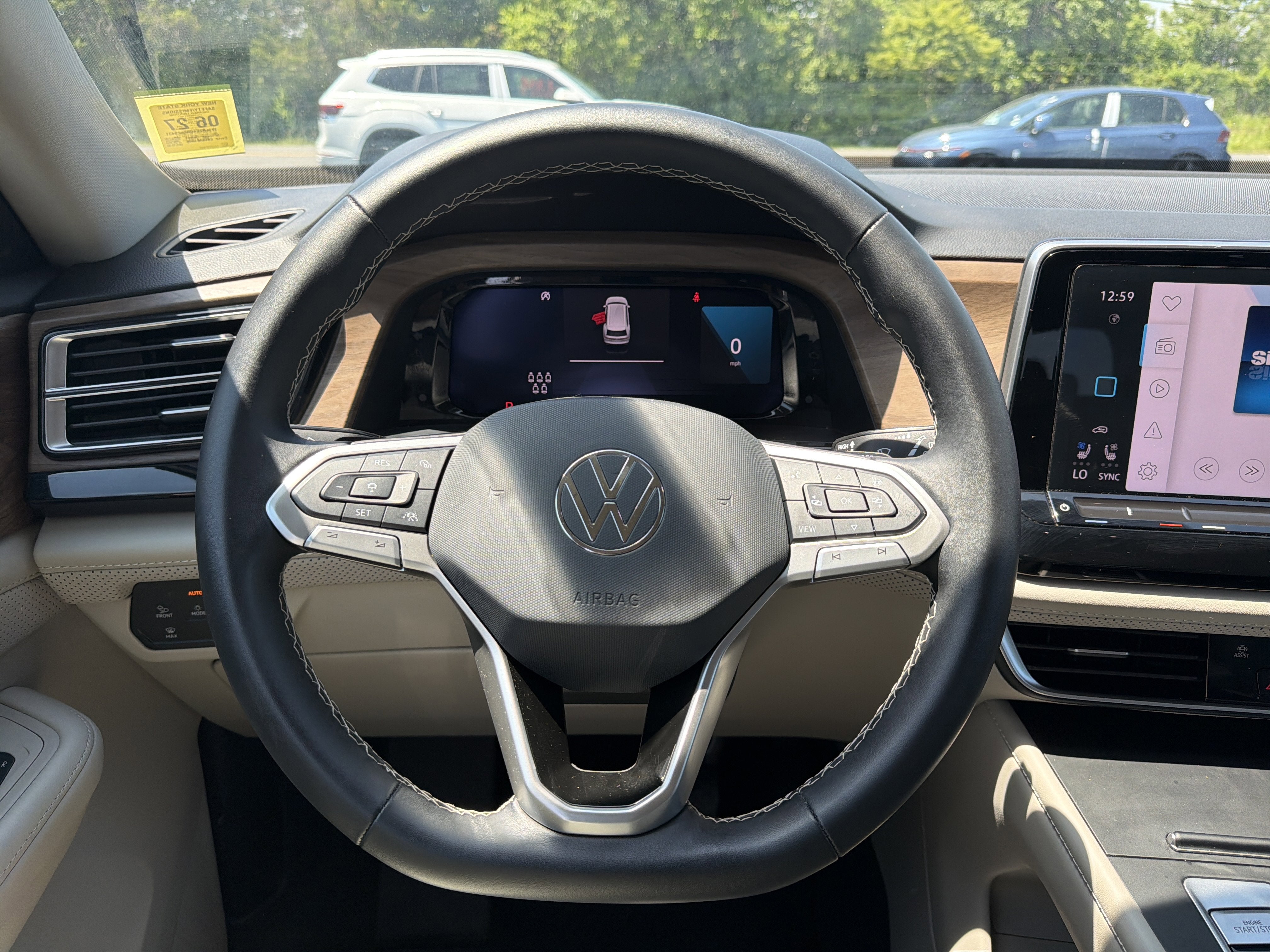 2024 Volkswagen Atlas 2.0T SE