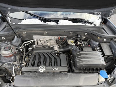 2021 Volkswagen Atlas Cross Sport 3.6L V6 SE w/Technology R-Line
