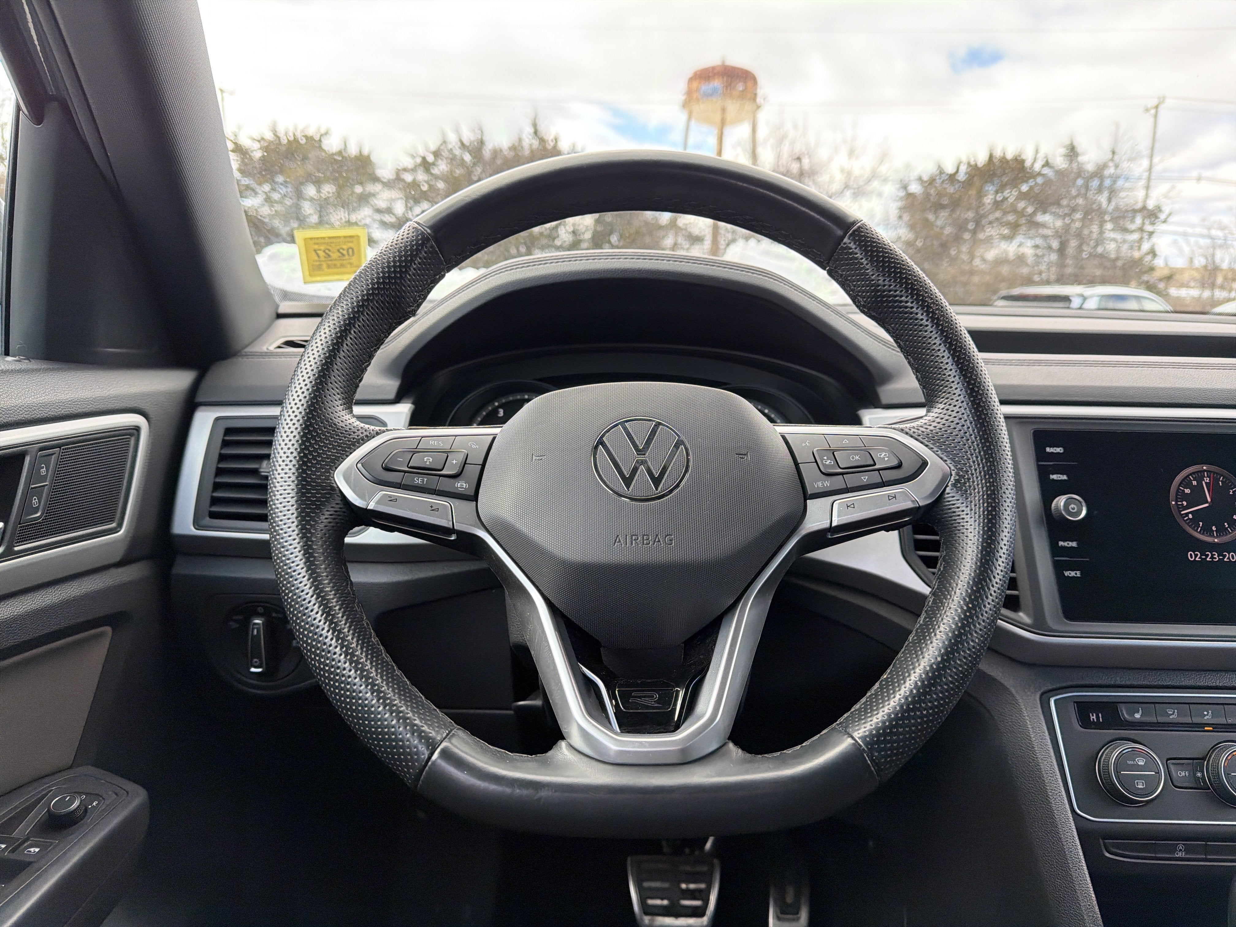 2021 Volkswagen Atlas Cross Sport 3.6L V6 SE w/Technology R-Line