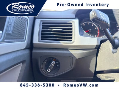 2021 Volkswagen Atlas 3.6L V6 SE w/Technology R-Line