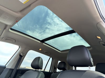 2019 Volkswagen Atlas 3.6L V6 SEL R-Line R-Line