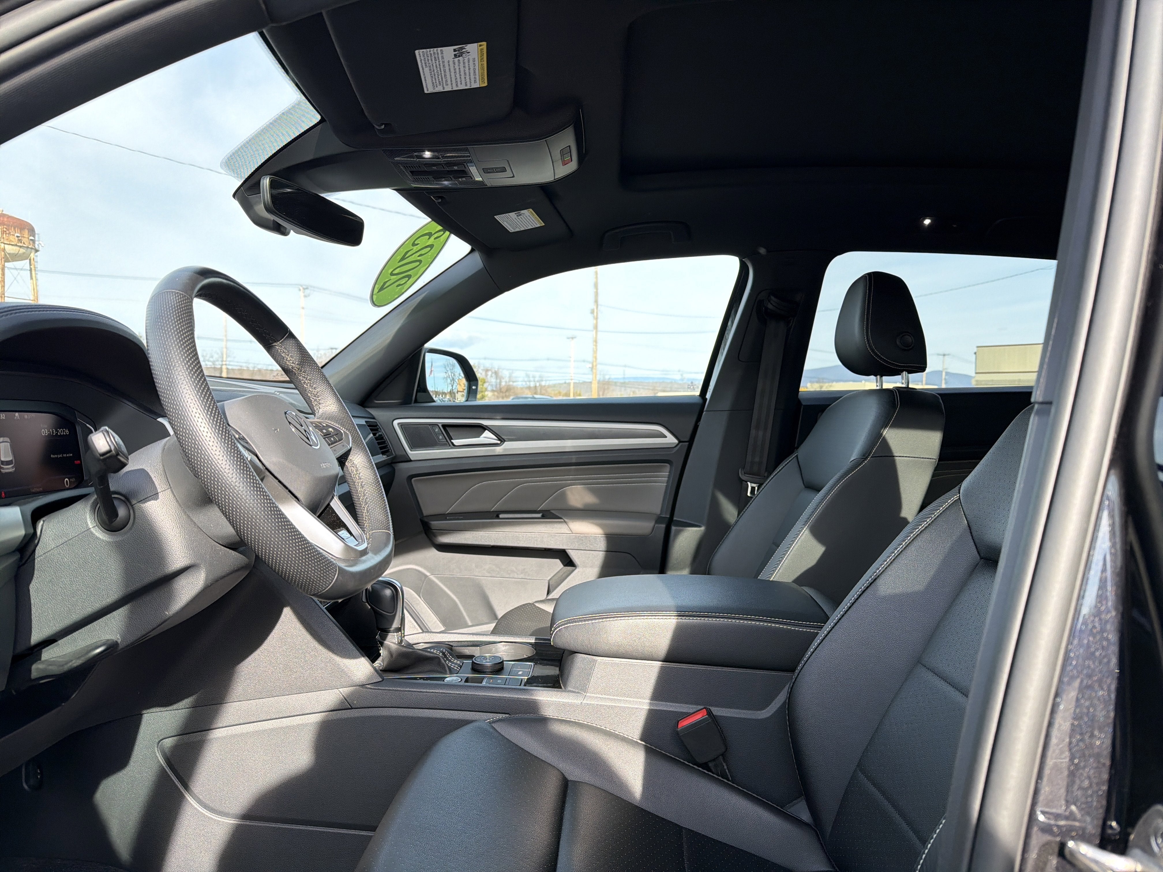 2023 Volkswagen Atlas Cross Sport 2.0T SEL R-Line