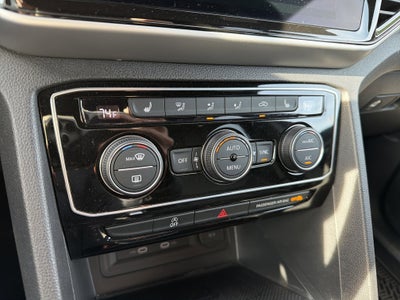 2023 Volkswagen Atlas Cross Sport 2.0T SEL R-Line