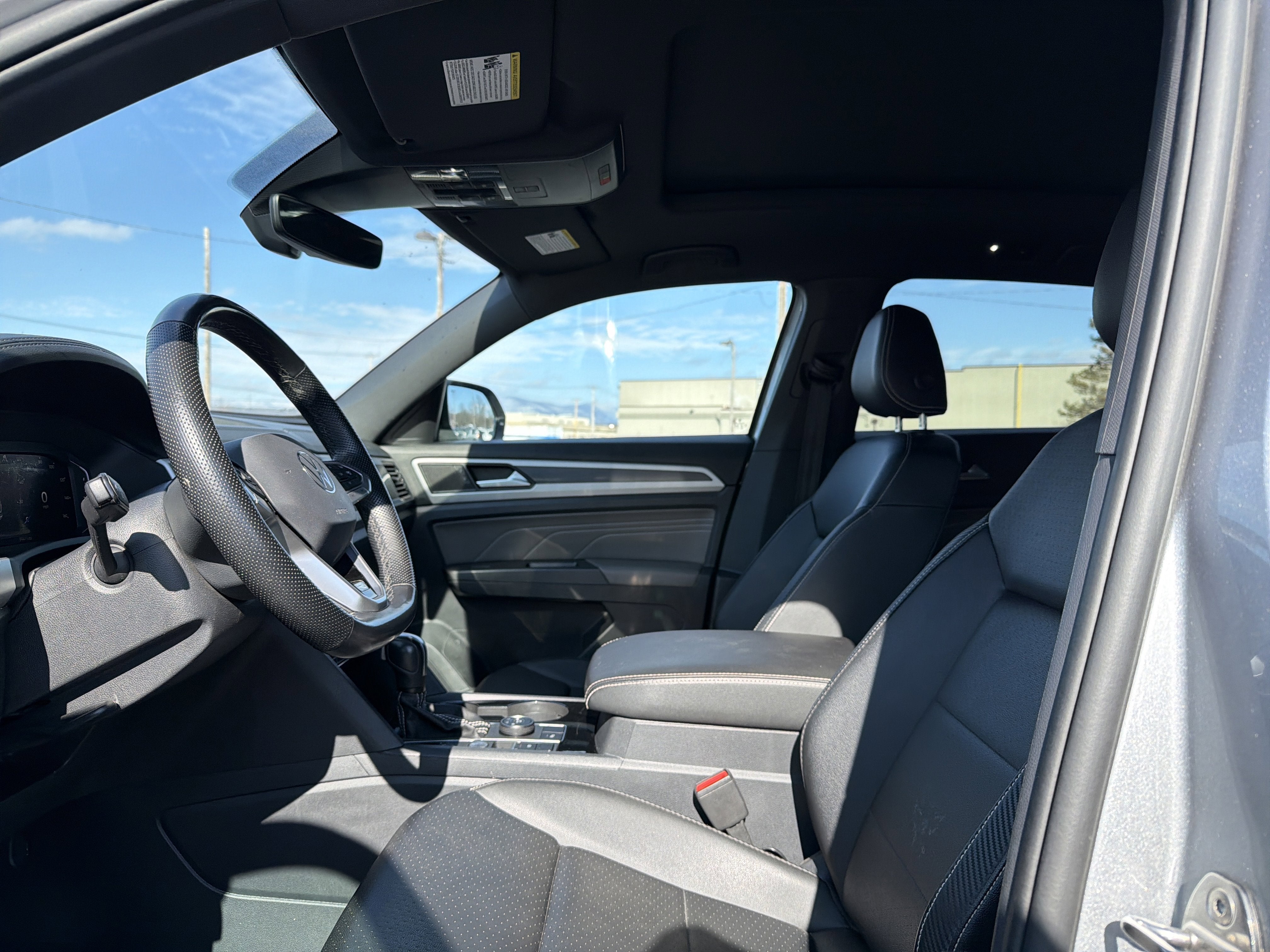 2023 Volkswagen Atlas Cross Sport 3.6L V6 SEL R-Line