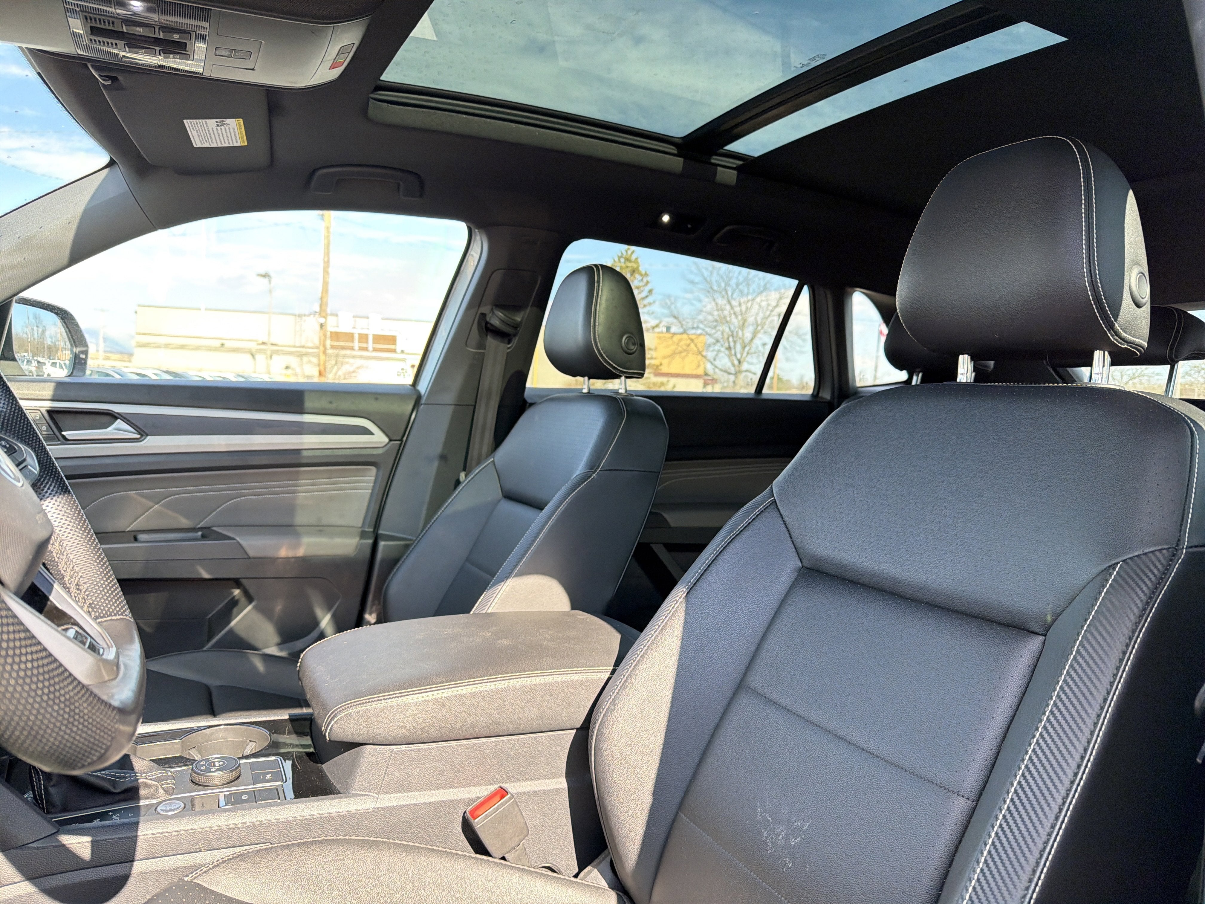 2023 Volkswagen Atlas Cross Sport 3.6L V6 SEL R-Line