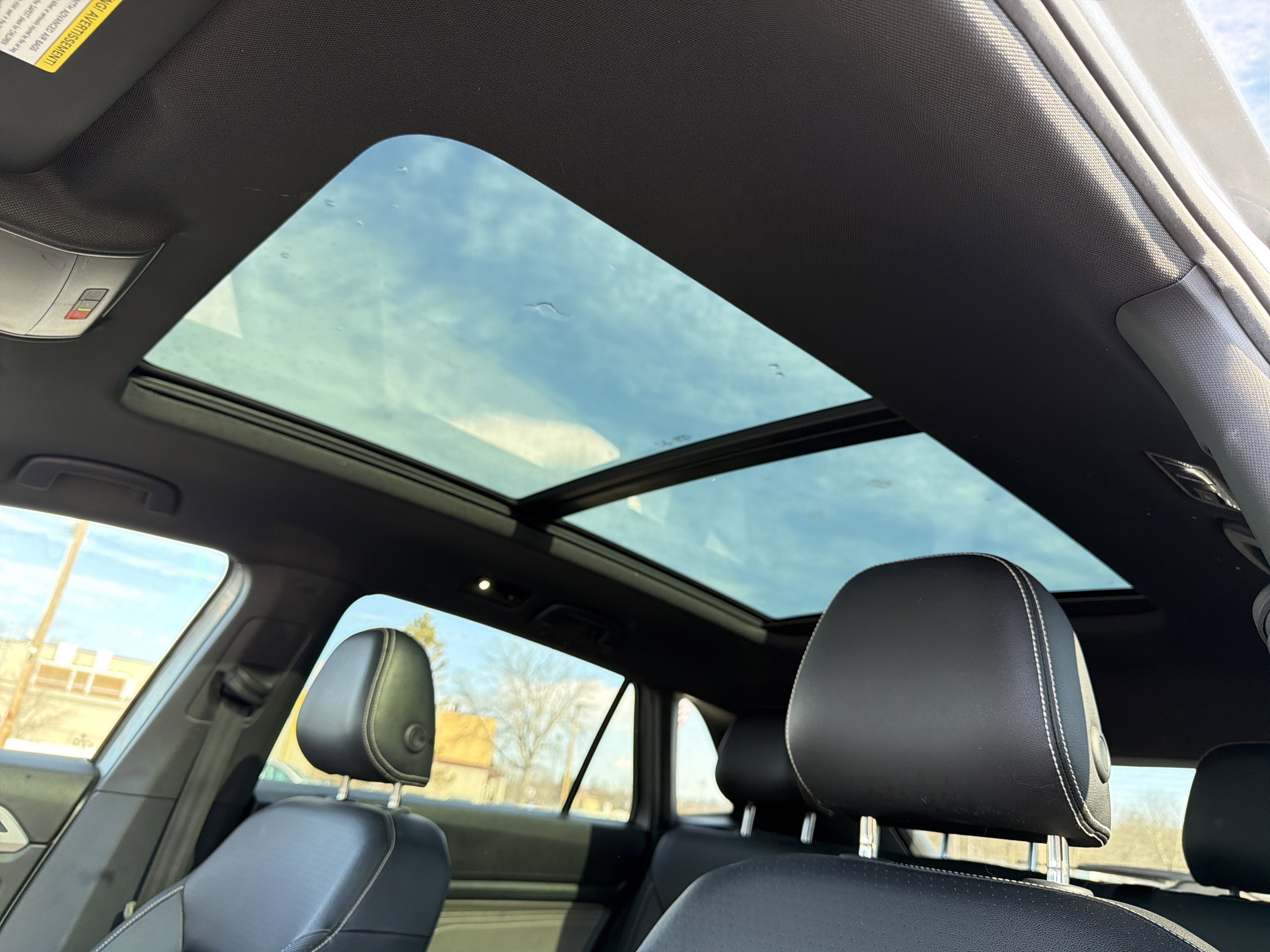 2023 Volkswagen Atlas Cross Sport 3.6L V6 SEL R-Line