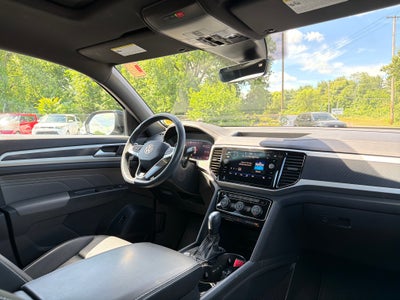 2023 Volkswagen Atlas Cross Sport 3.6L V6 SEL R-Line