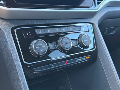 2023 Volkswagen Atlas Cross Sport 3.6L V6 SEL R-Line
