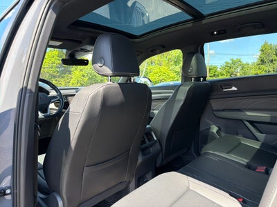 2023 Volkswagen Atlas Cross Sport 3.6L V6 SEL R-Line