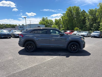 2023 Volkswagen Atlas Cross Sport 3.6L V6 SEL R-Line
