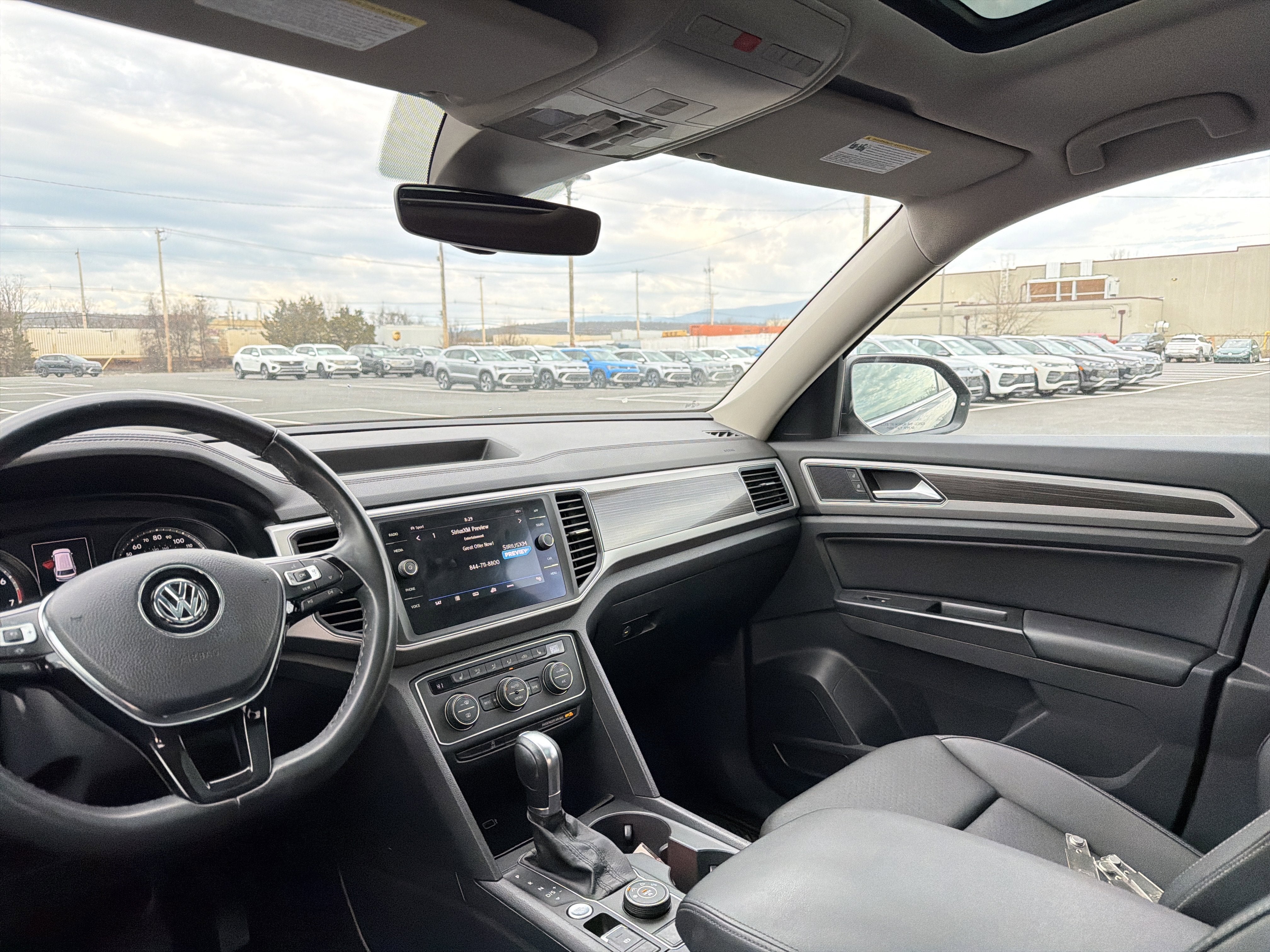 2019 Volkswagen Atlas 3.6L V6 SE w/Technology
