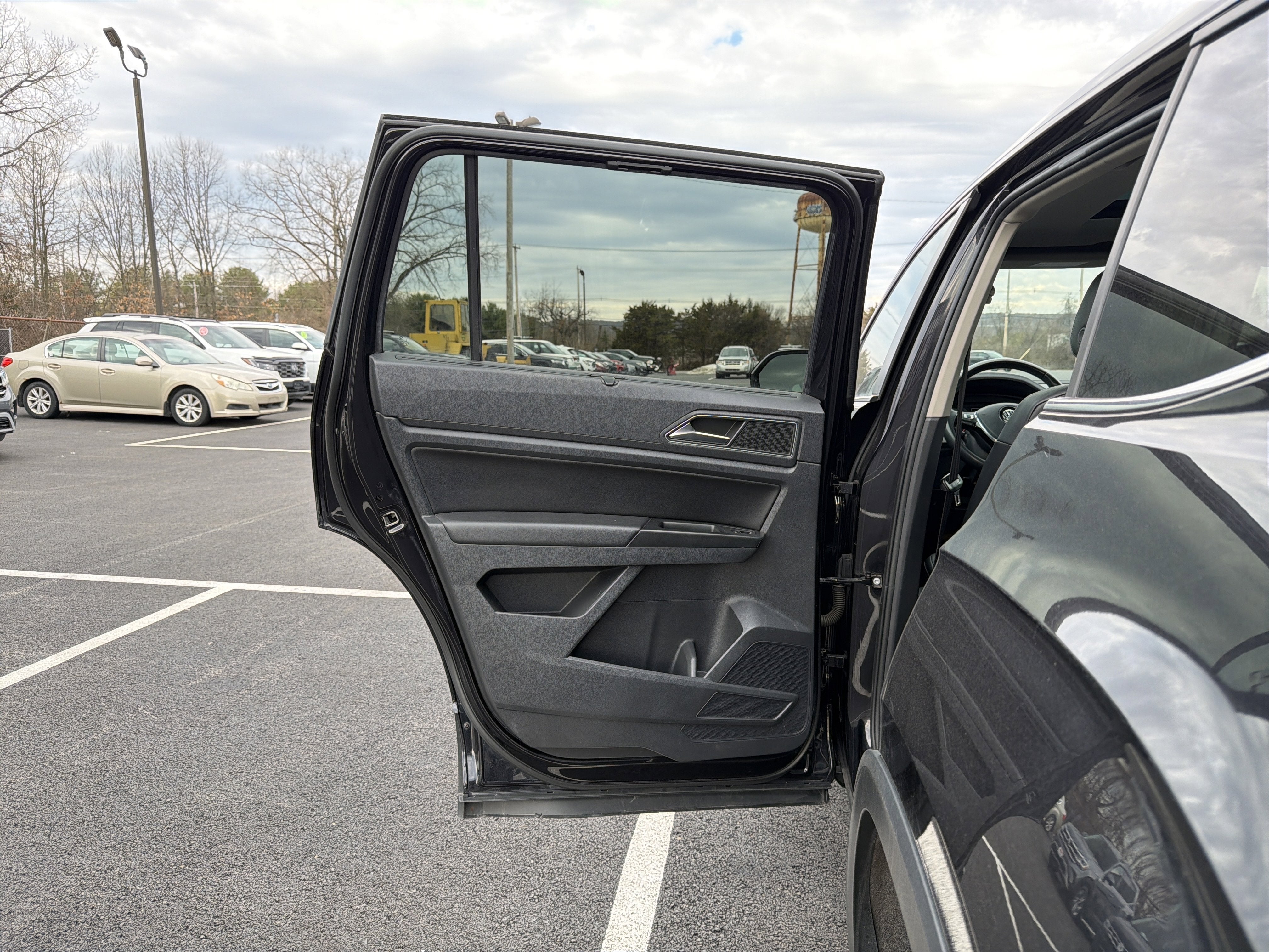 2019 Volkswagen Atlas 3.6L V6 SE w/Technology