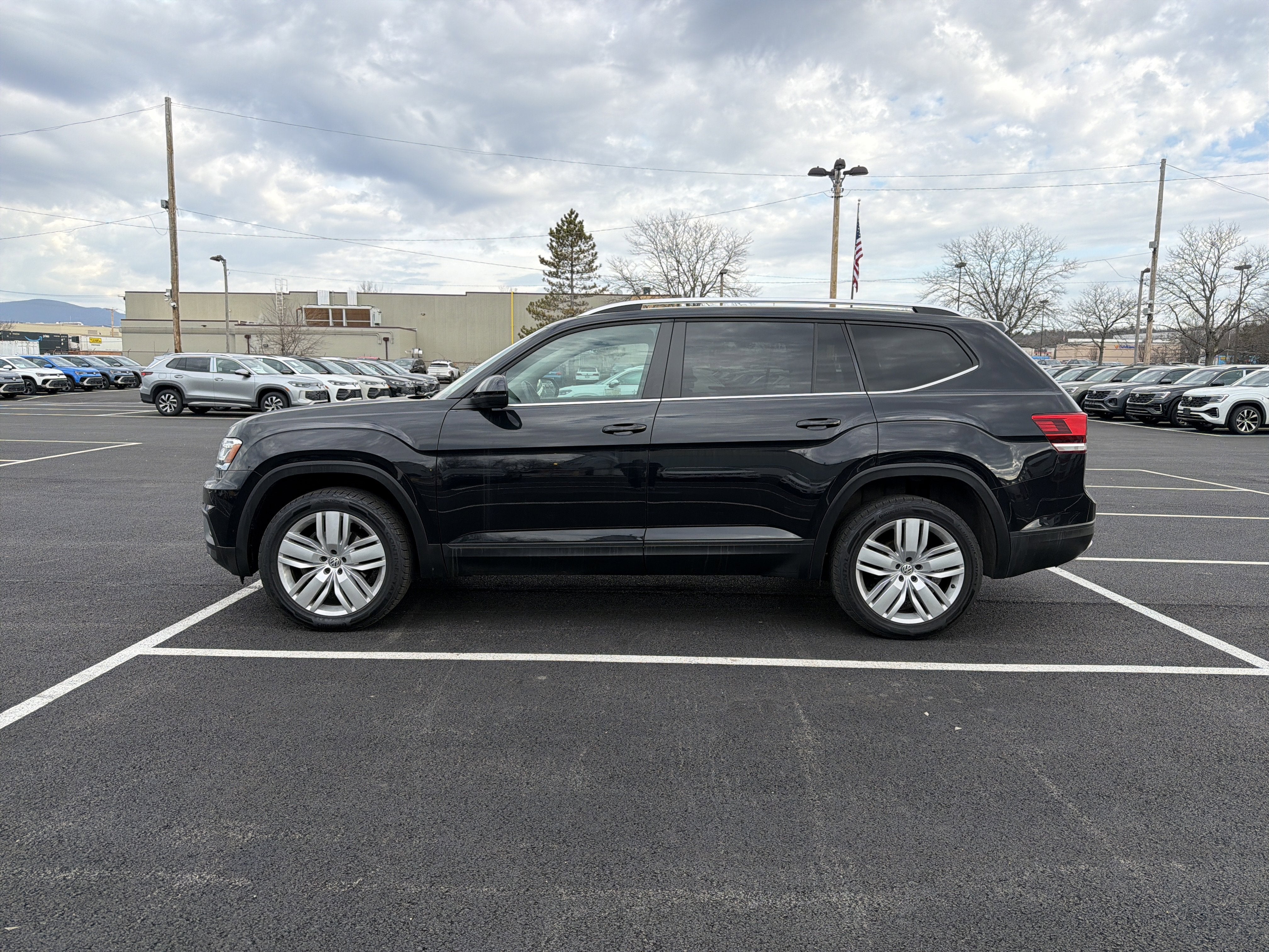 2019 Volkswagen Atlas 3.6L V6 SE w/Technology