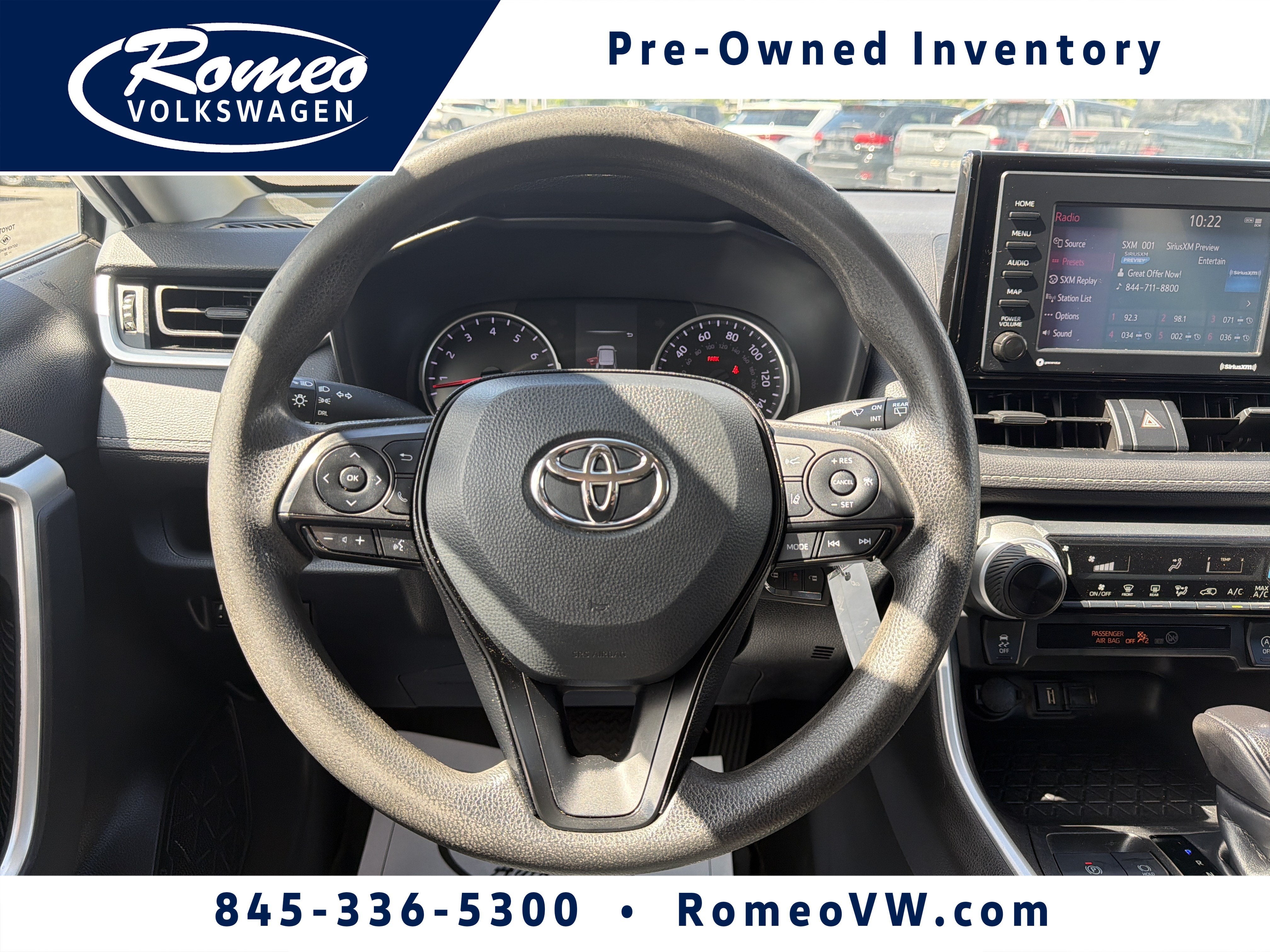 2022 Toyota RAV4 LE