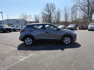 2021 Nissan Kicks S
