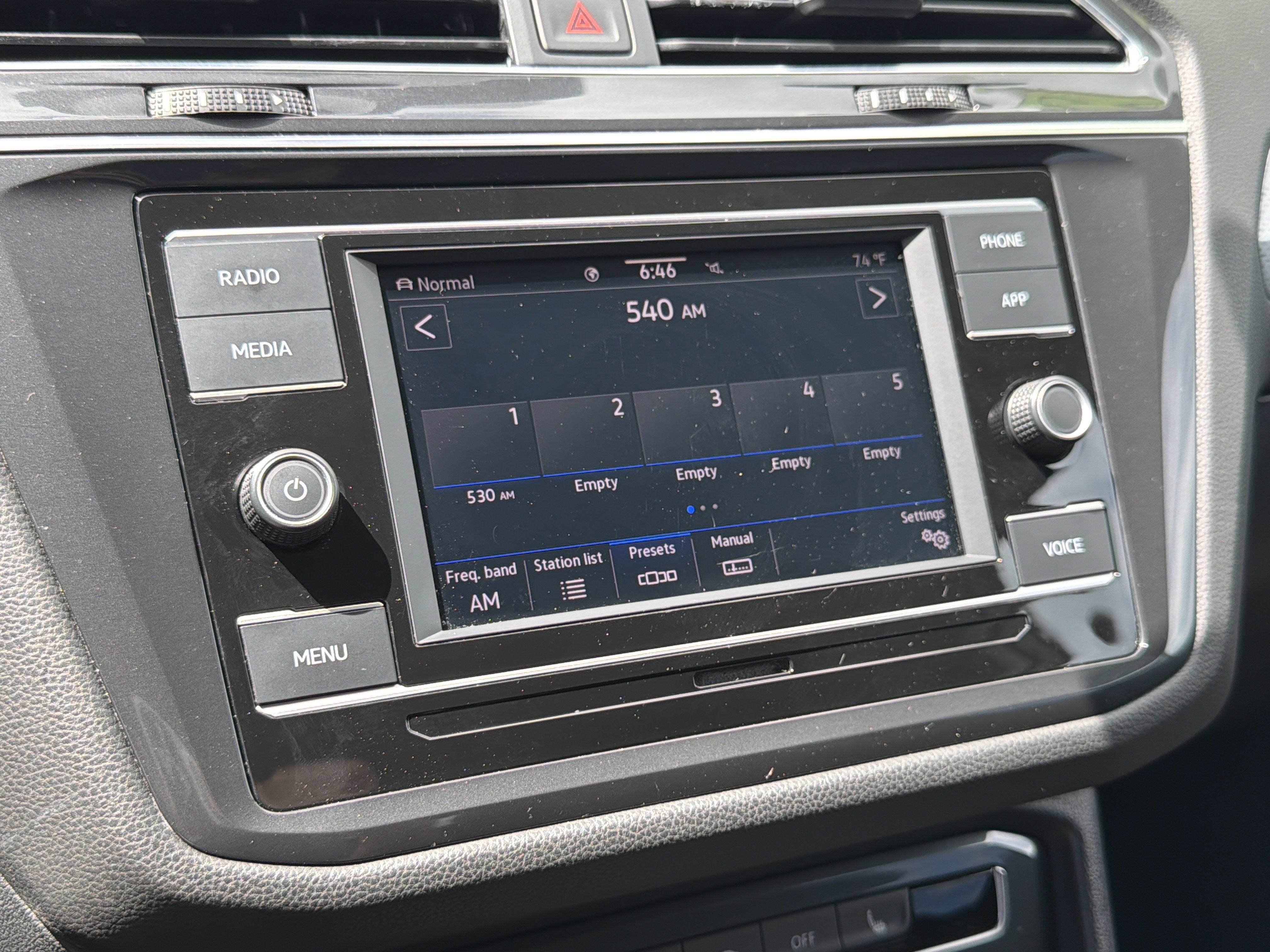 2022 Volkswagen Tiguan 2.0T S