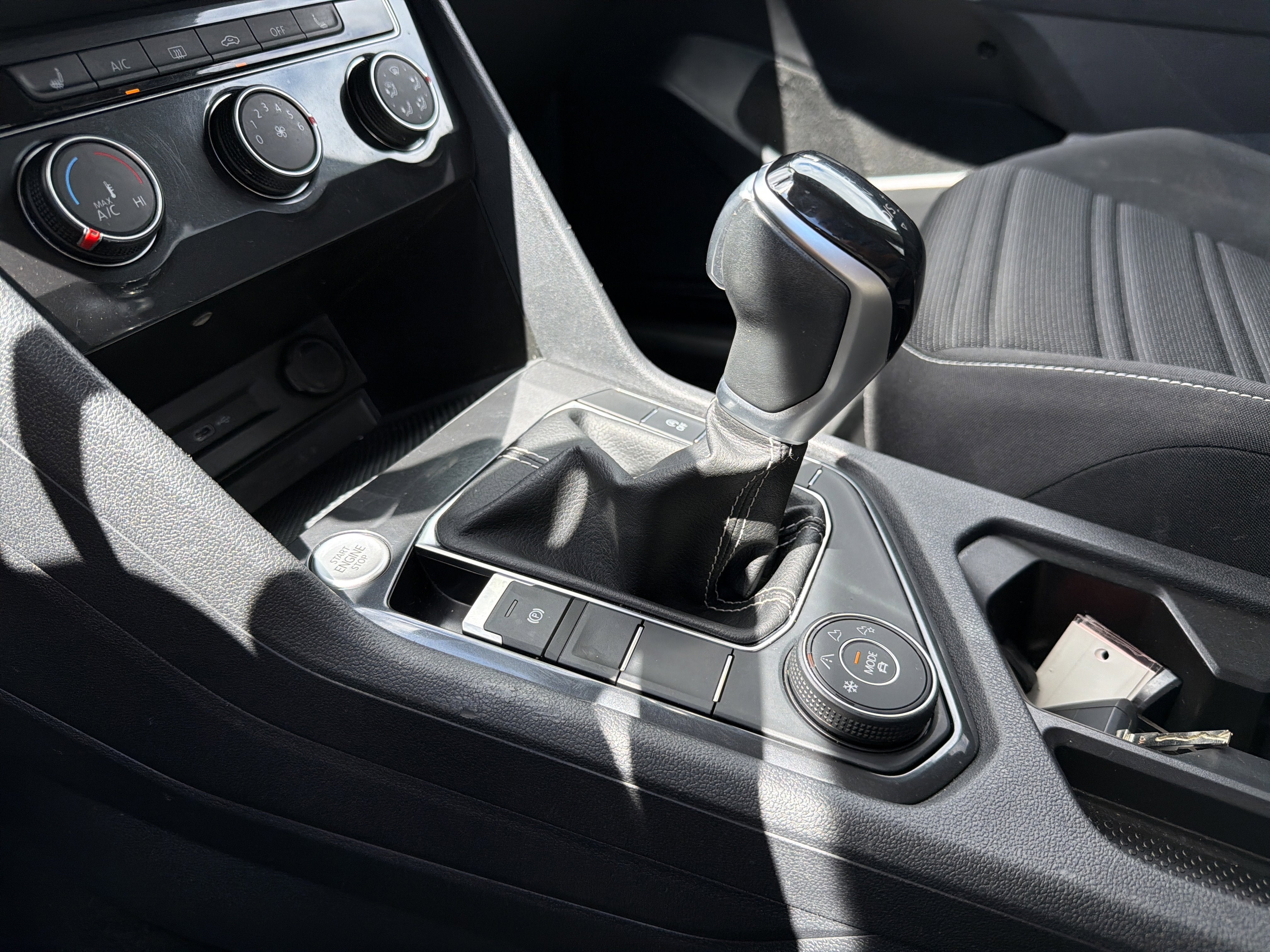 2022 Volkswagen Tiguan 2.0T S